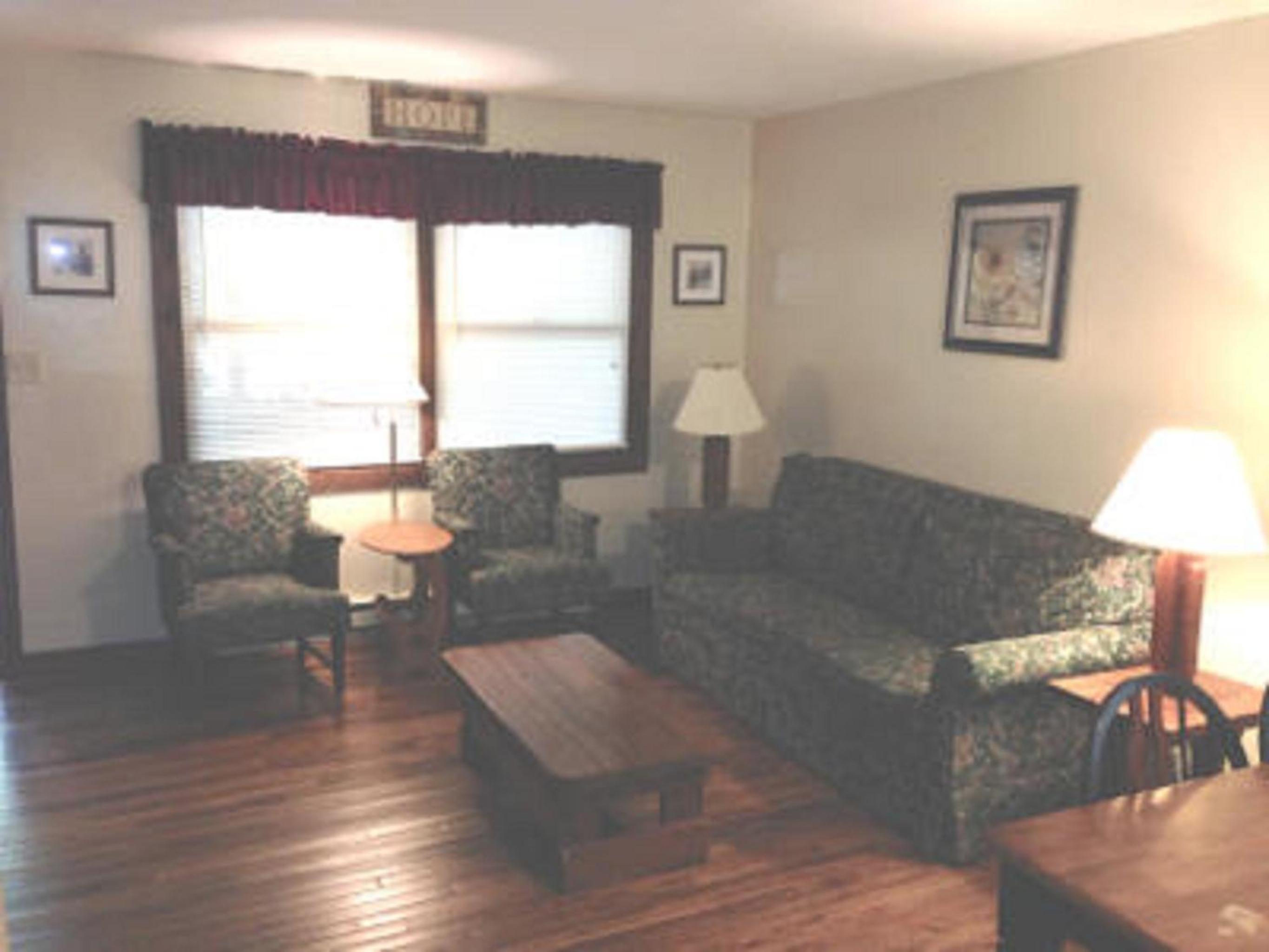 Echo Valley Cottages
