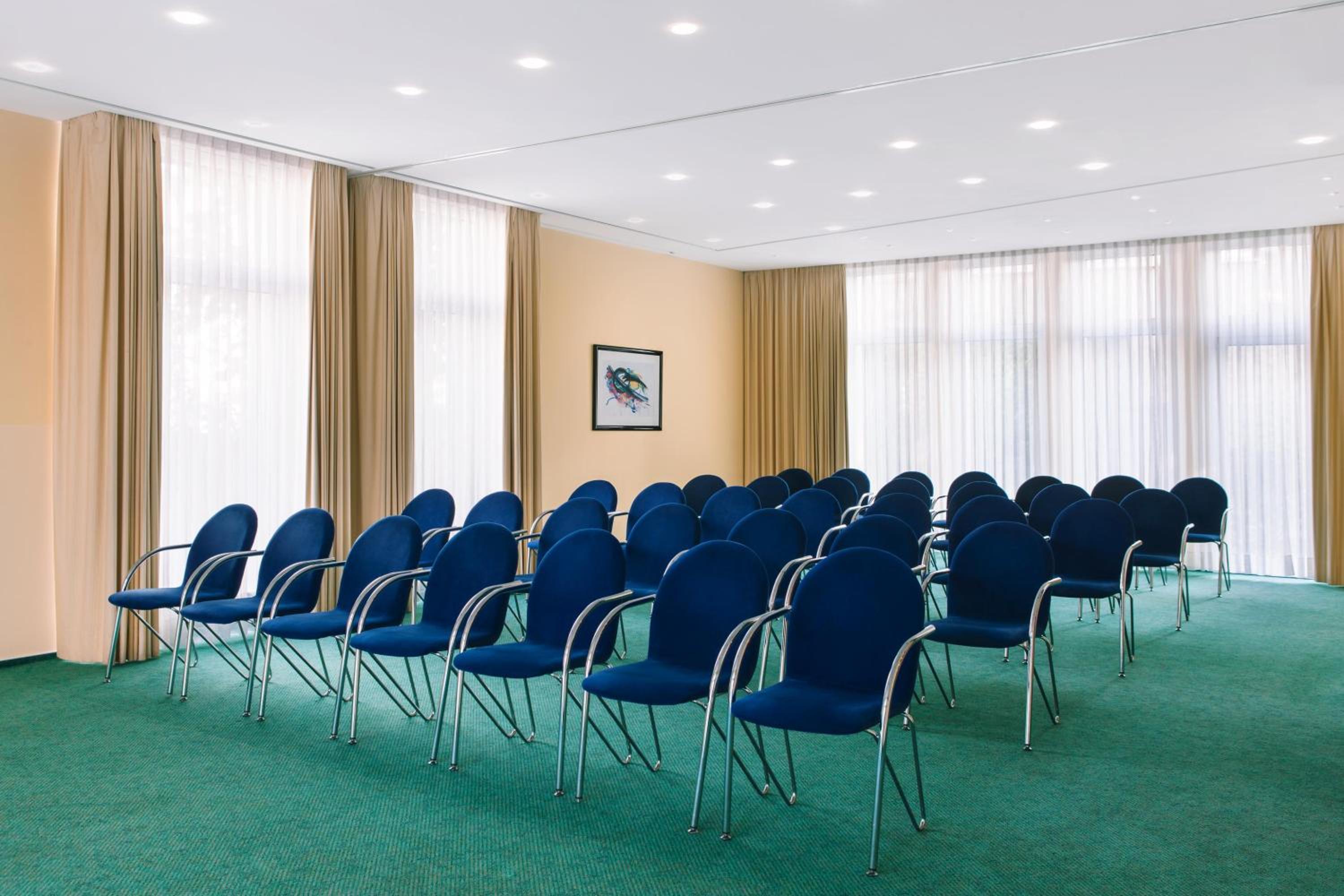IntercityHotel Celle - Property Image 10