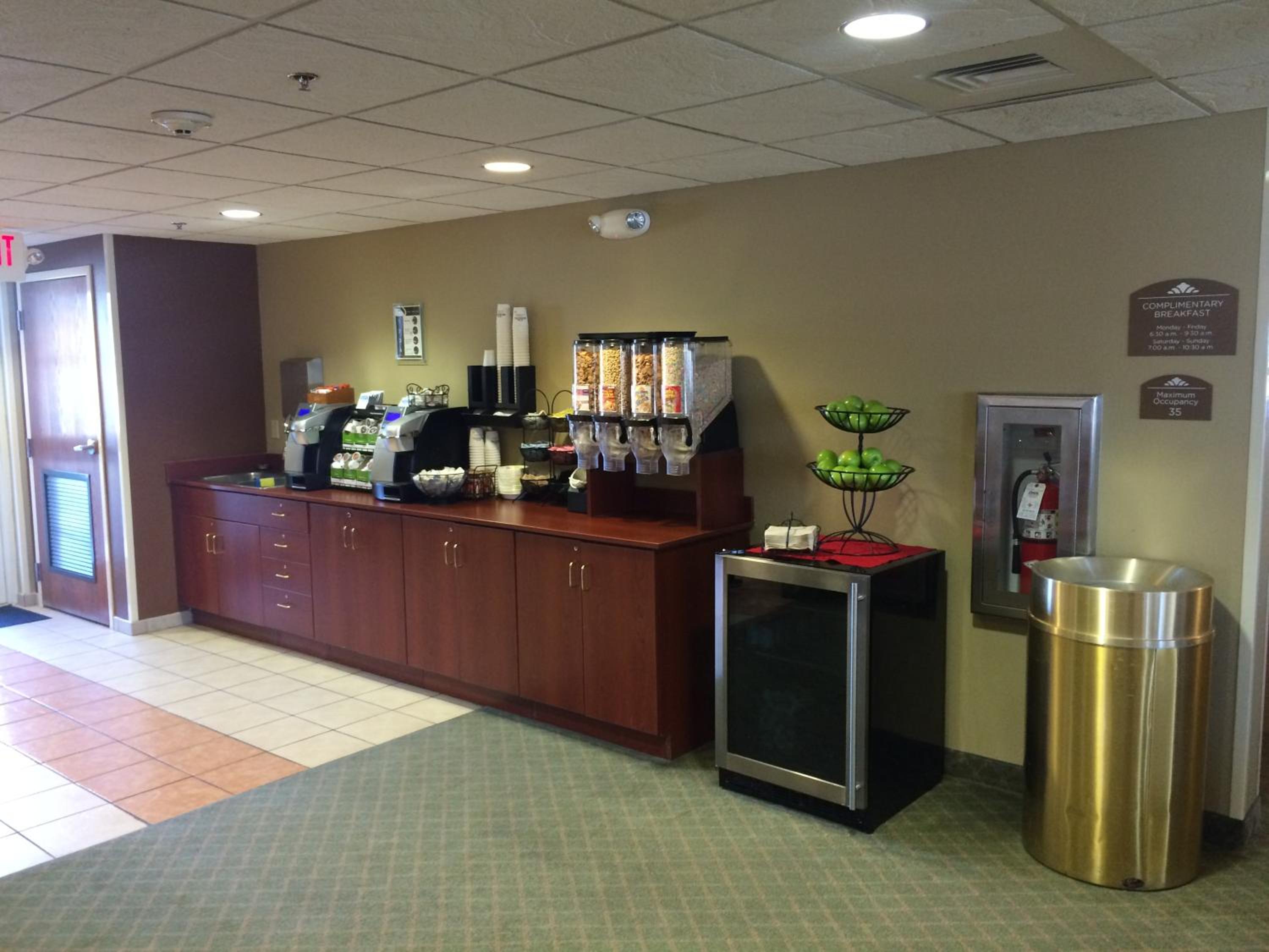 Dover Vacations - Microtel Inn Suites by Wyndham Dover New Hampshire - Property Image 16