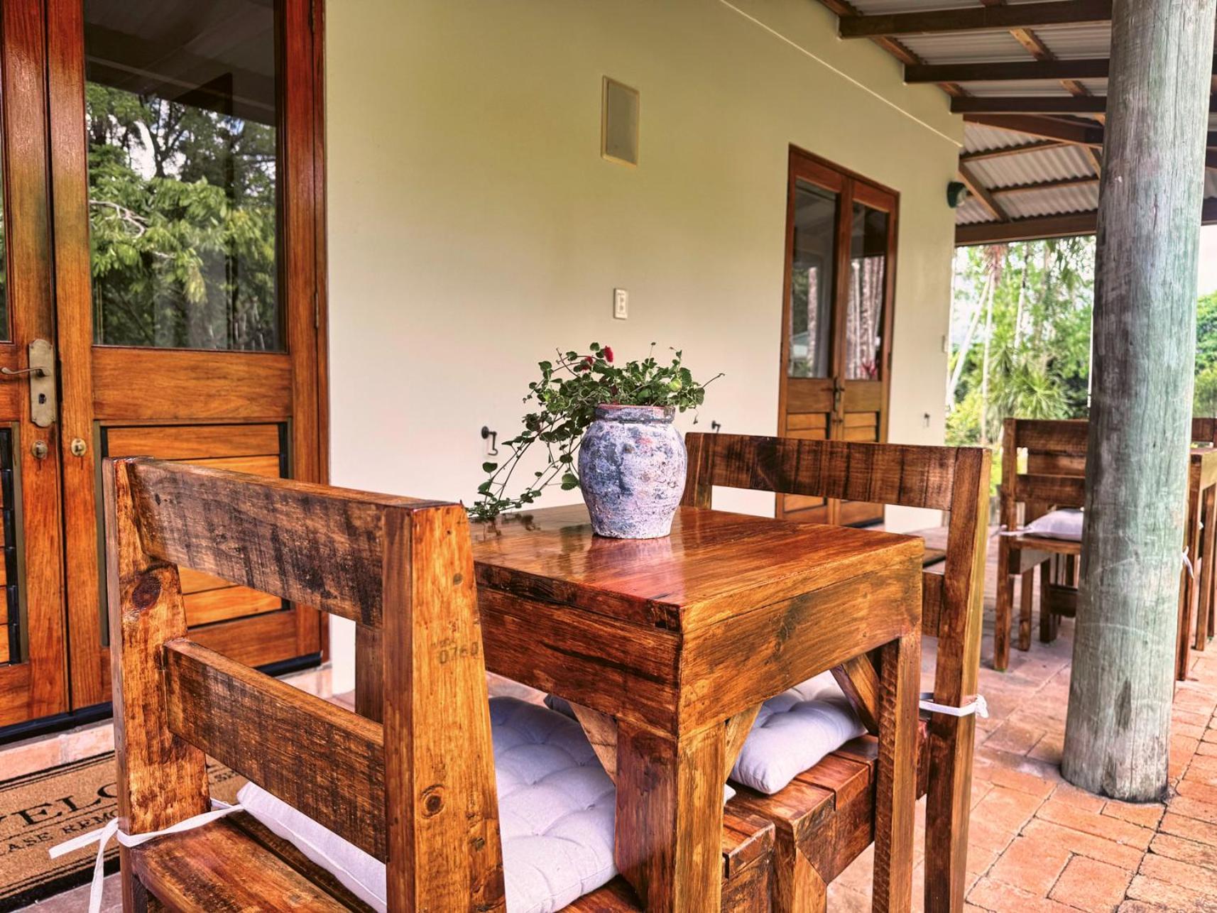 Ahana Hillside - Scenic Stay Near Cairns