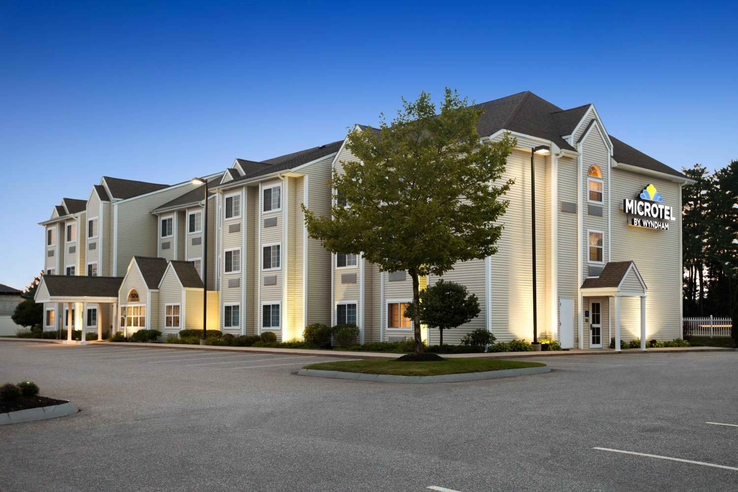 Dover Vacations - Microtel Inn Suites by Wyndham Dover New Hampshire - Property Image 34