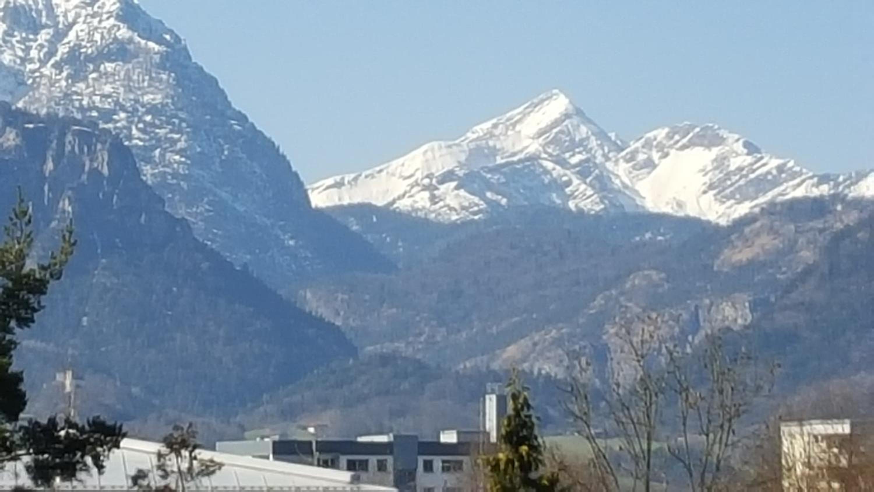 Deluxe Loft Mountain View
