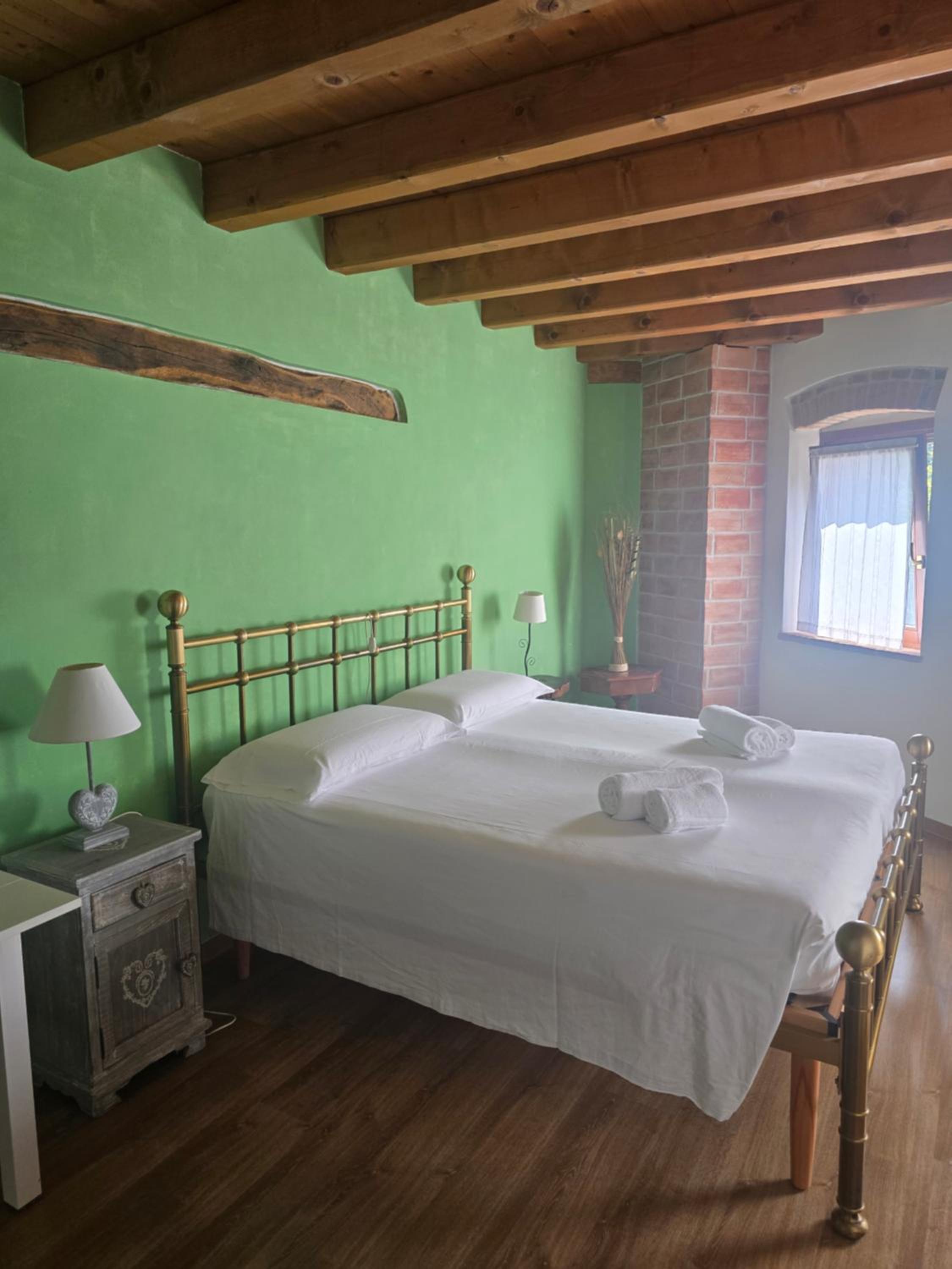 Prosecco Hill Cottage