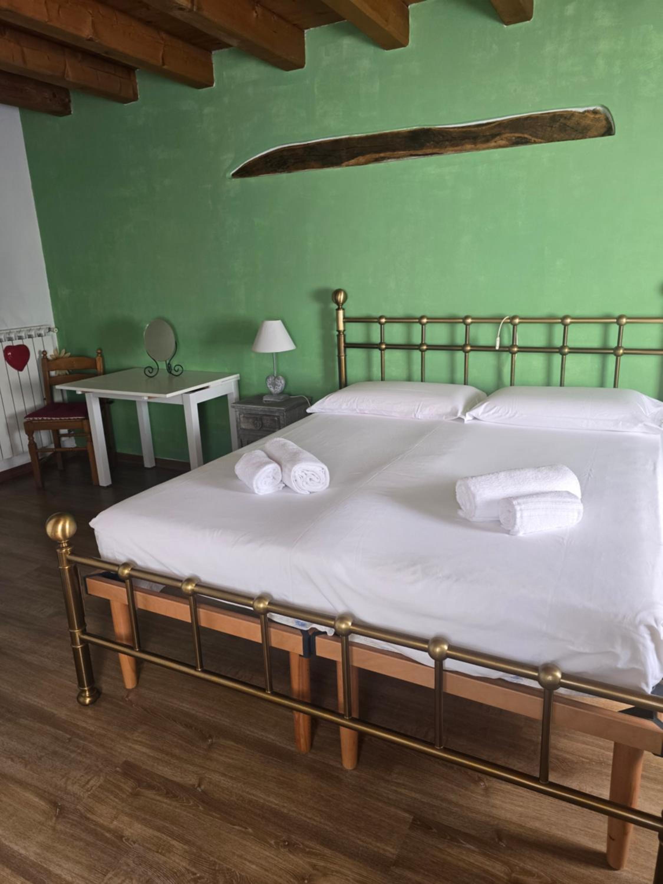 Prosecco Hill Cottage