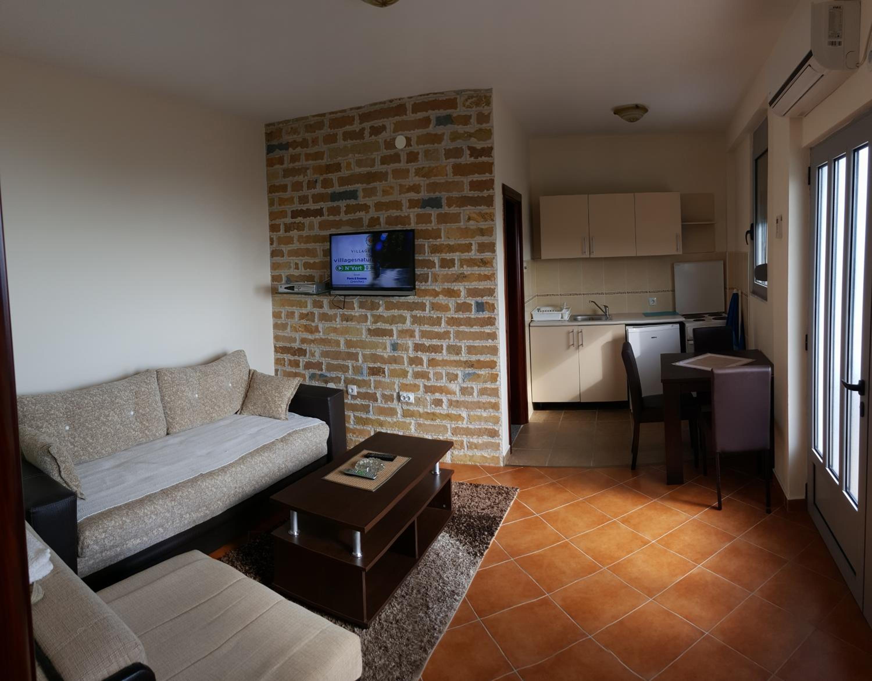 Apartments Boki