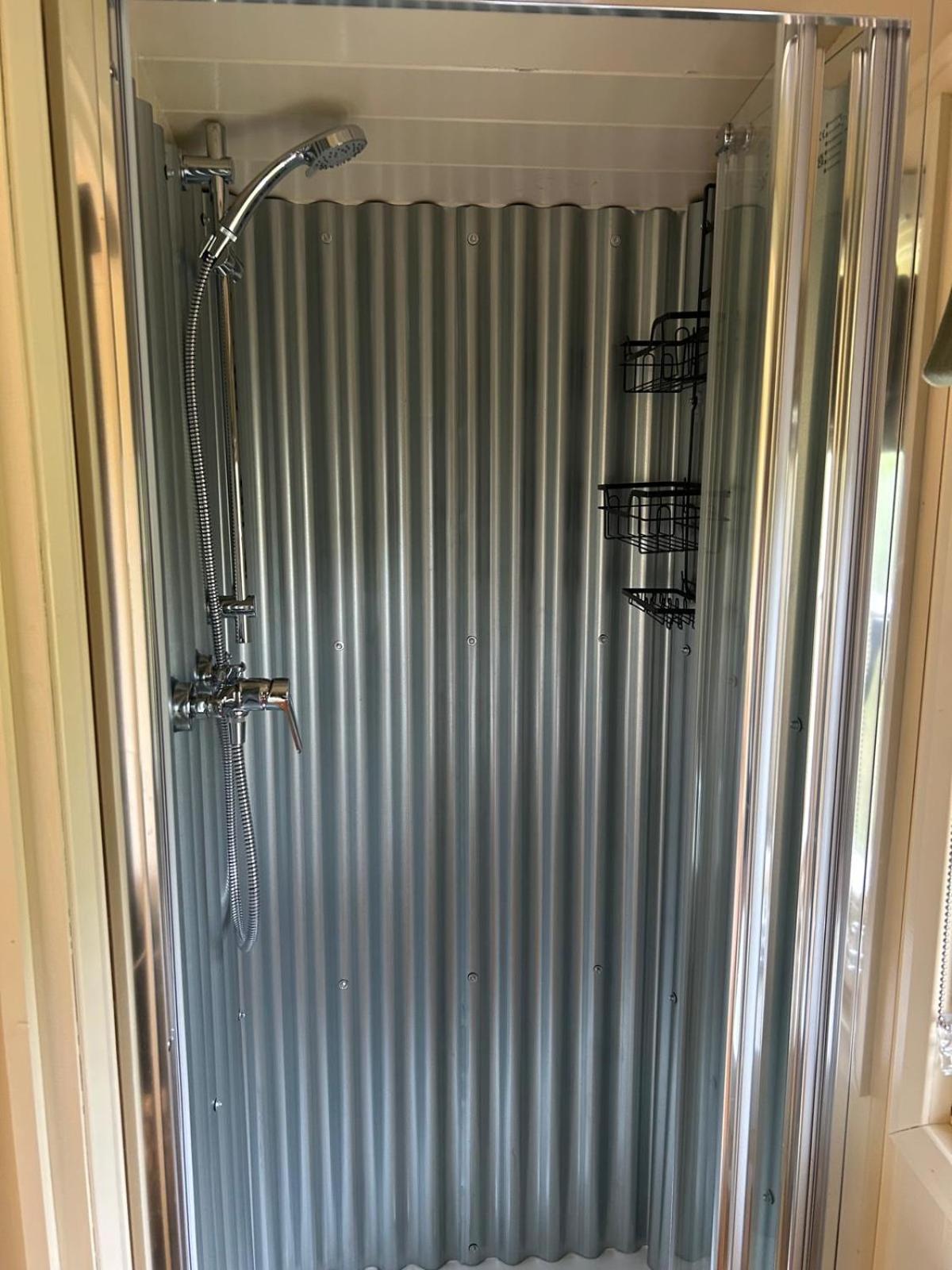 Cosy Shepherd Hut