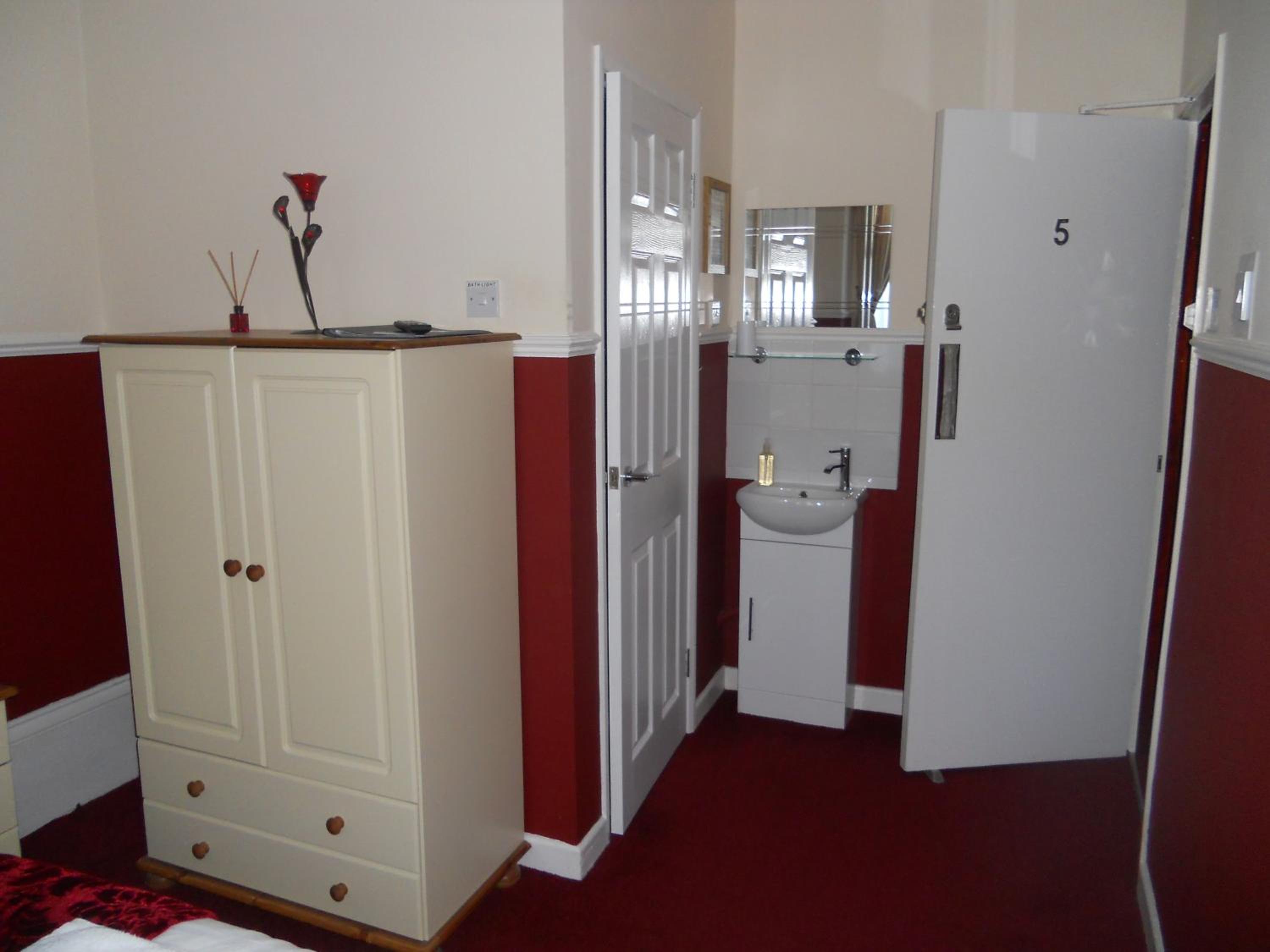 All Seasons Guest House