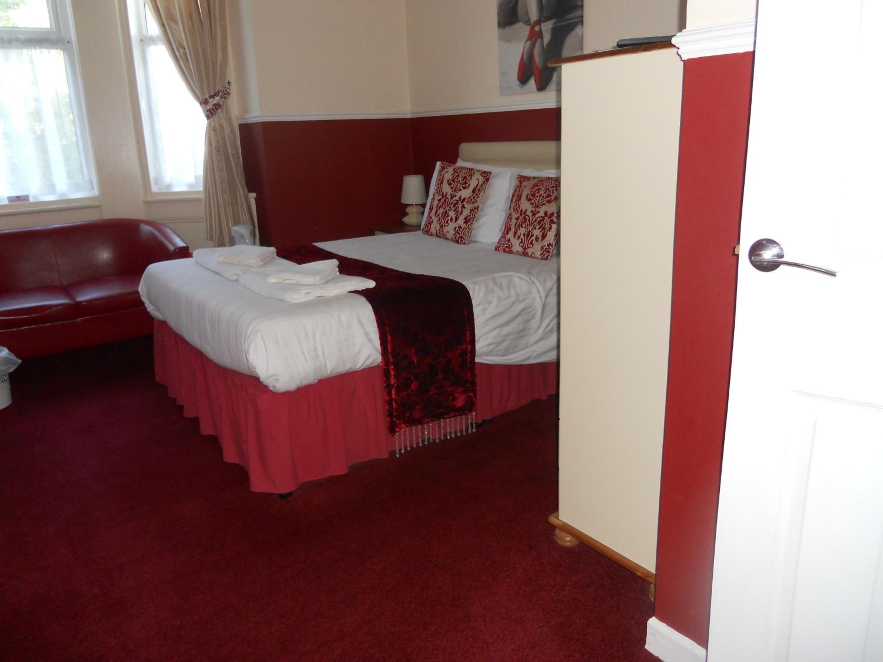 All Seasons Guest House