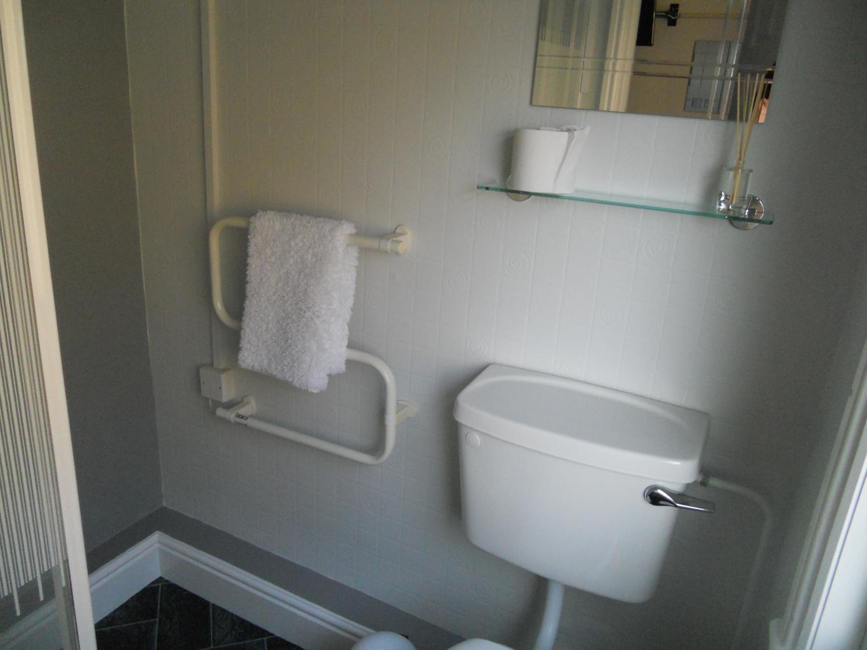All Seasons Guest House