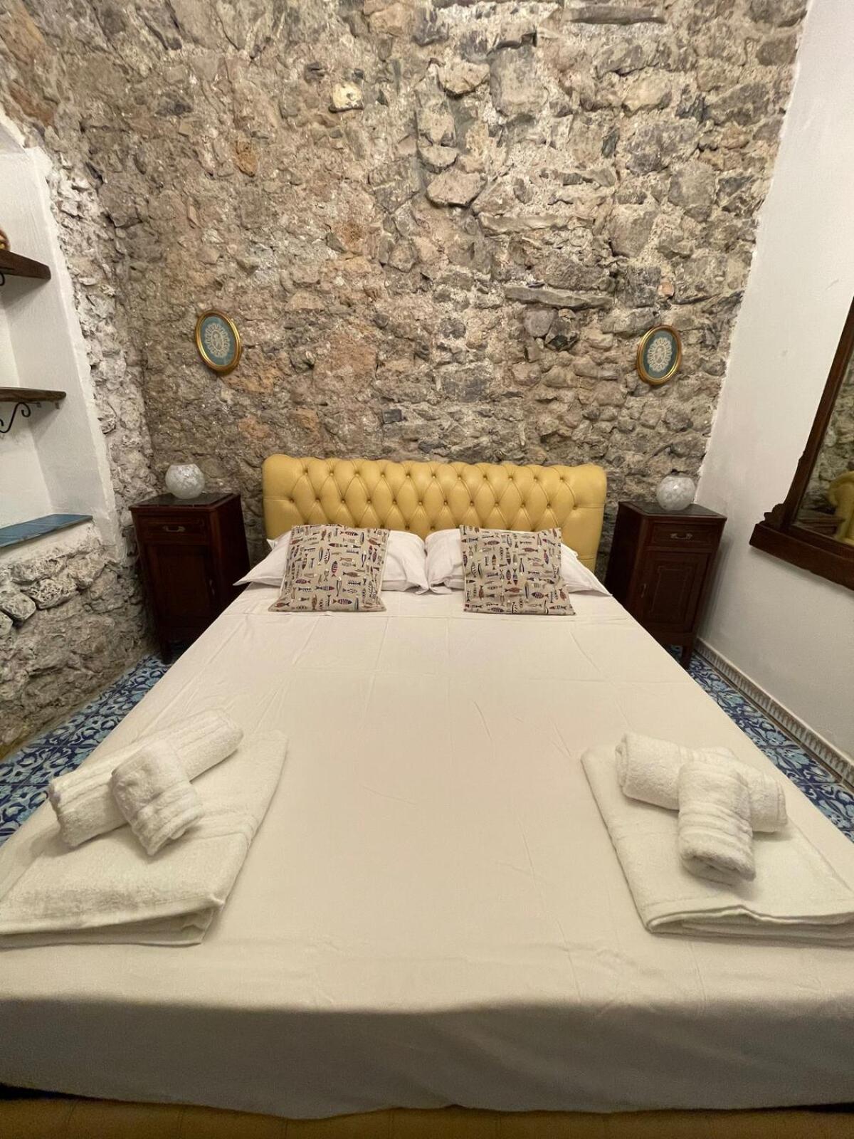 Grotta degli Arechi - Casa Vacanze