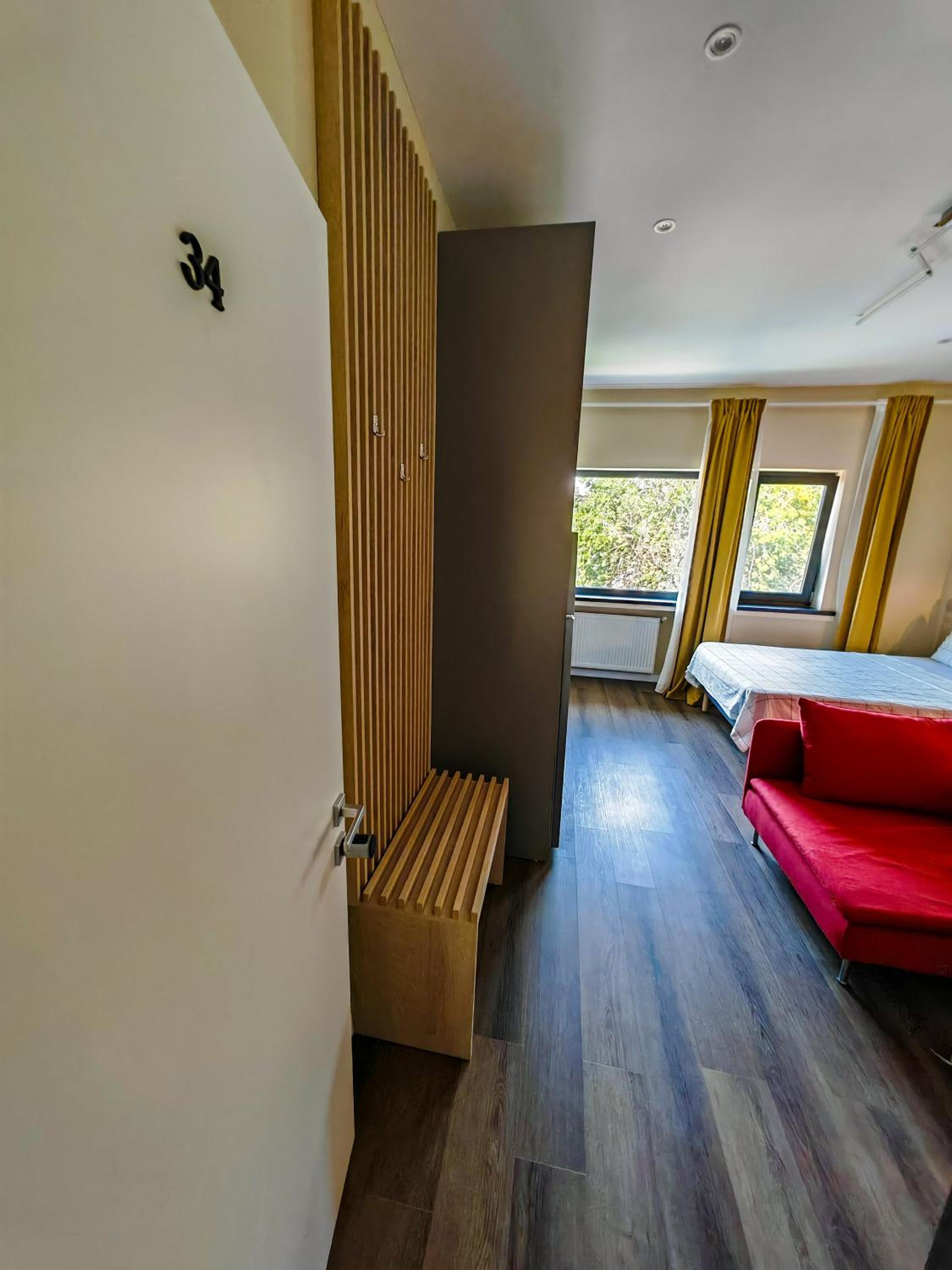 Beautiful new studios&apartments super central location