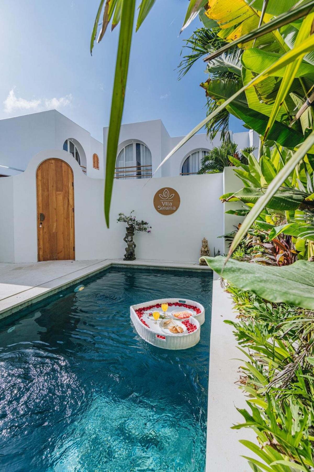 Tropical 2BR Private Pool Villa in Bingin