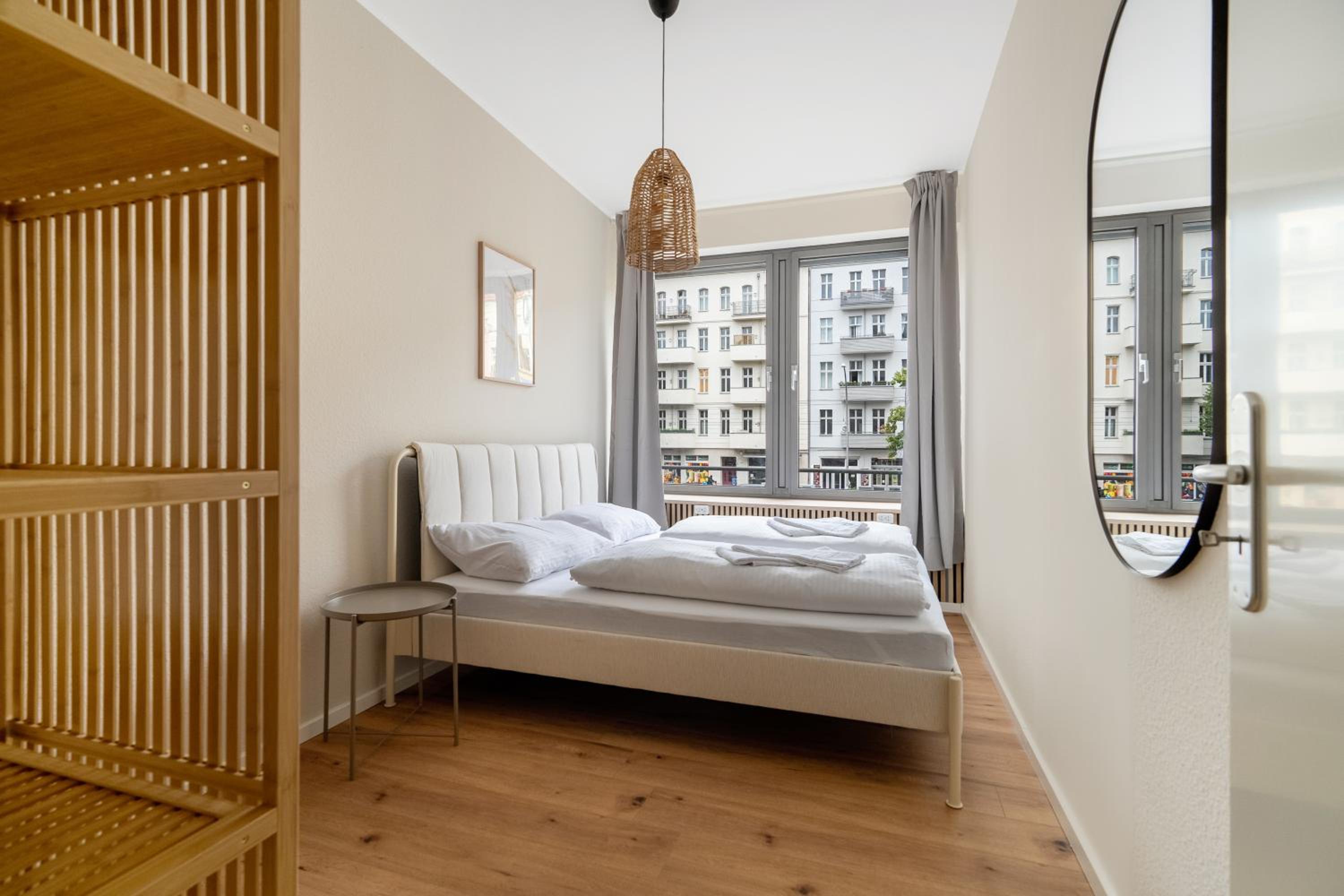 Bright & Spacious Berlin Home