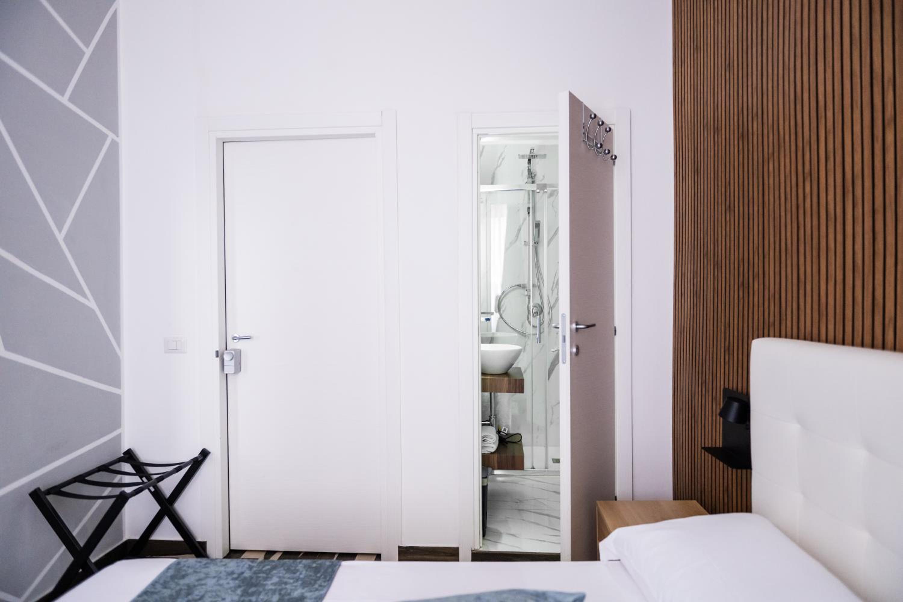 Napoli Central Stay