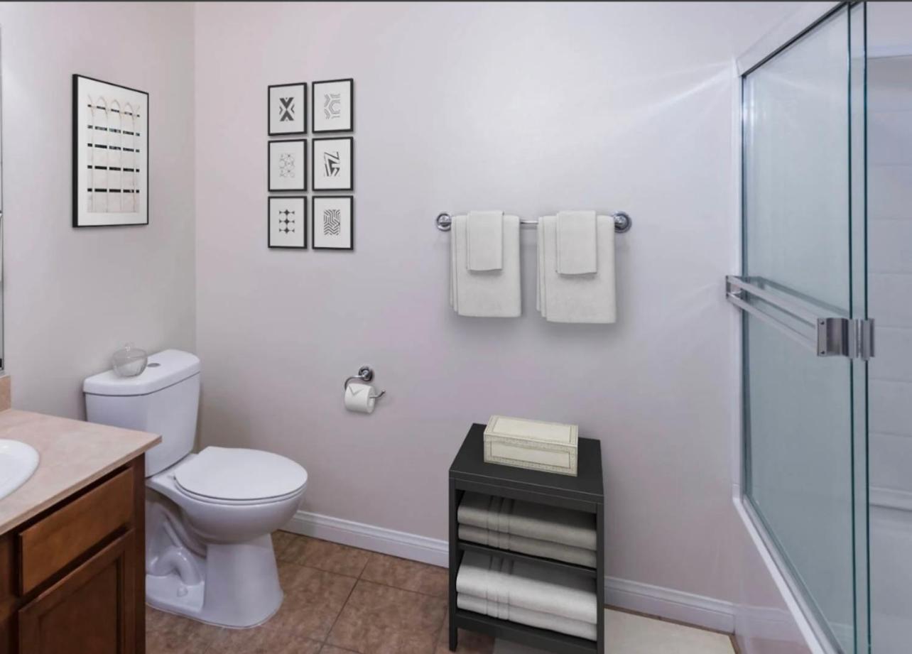 LA Koreatown Nest House - Modern, Free Parking, Pool and Sauna, No Cleaning Fee