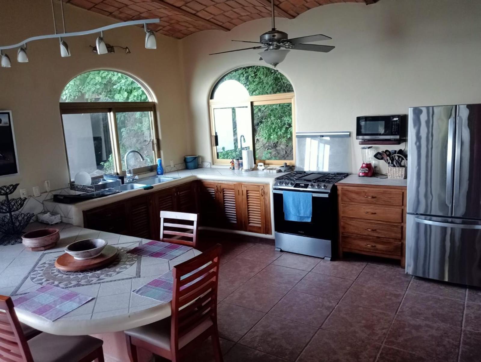 Casa Rebeca - Hill Serenity