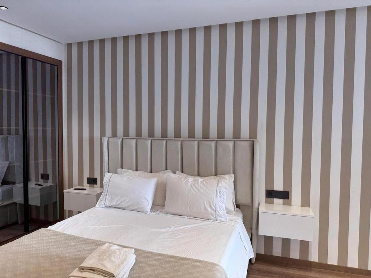 Stylish Apartment with a seaview 9