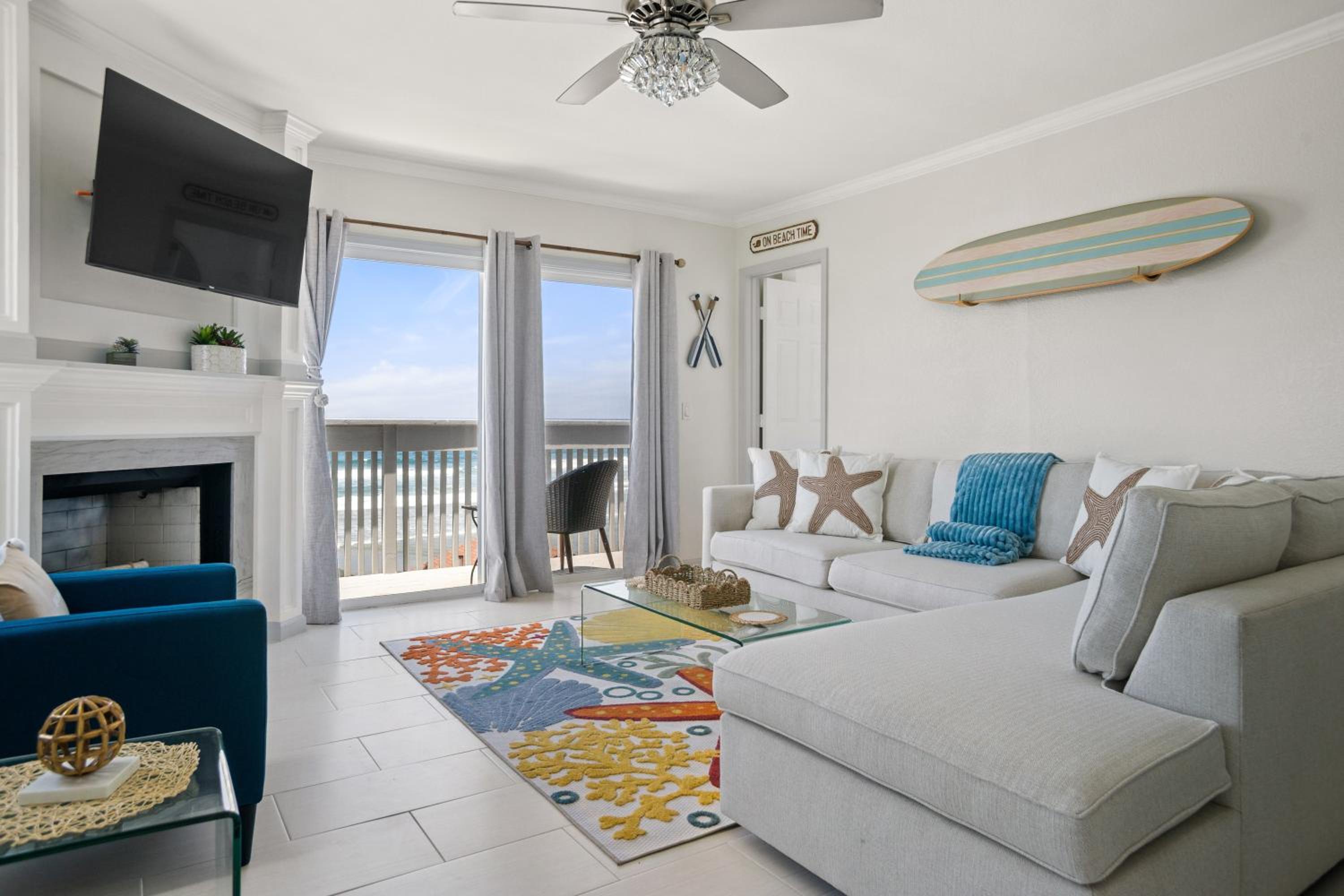 Luxury Oceanfront steps to Beach & Town, Best views!