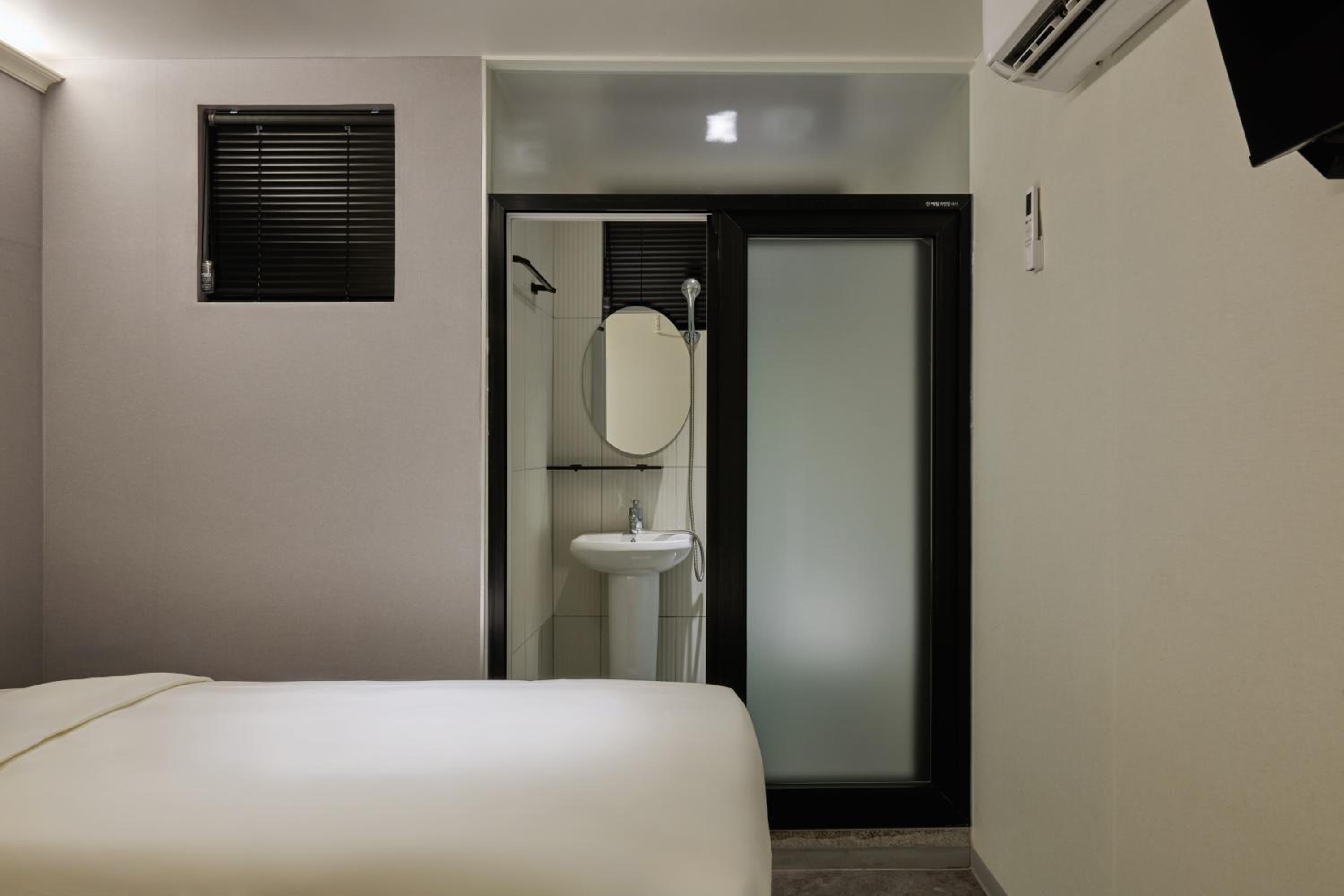 Half rest hostel Jongno Insa