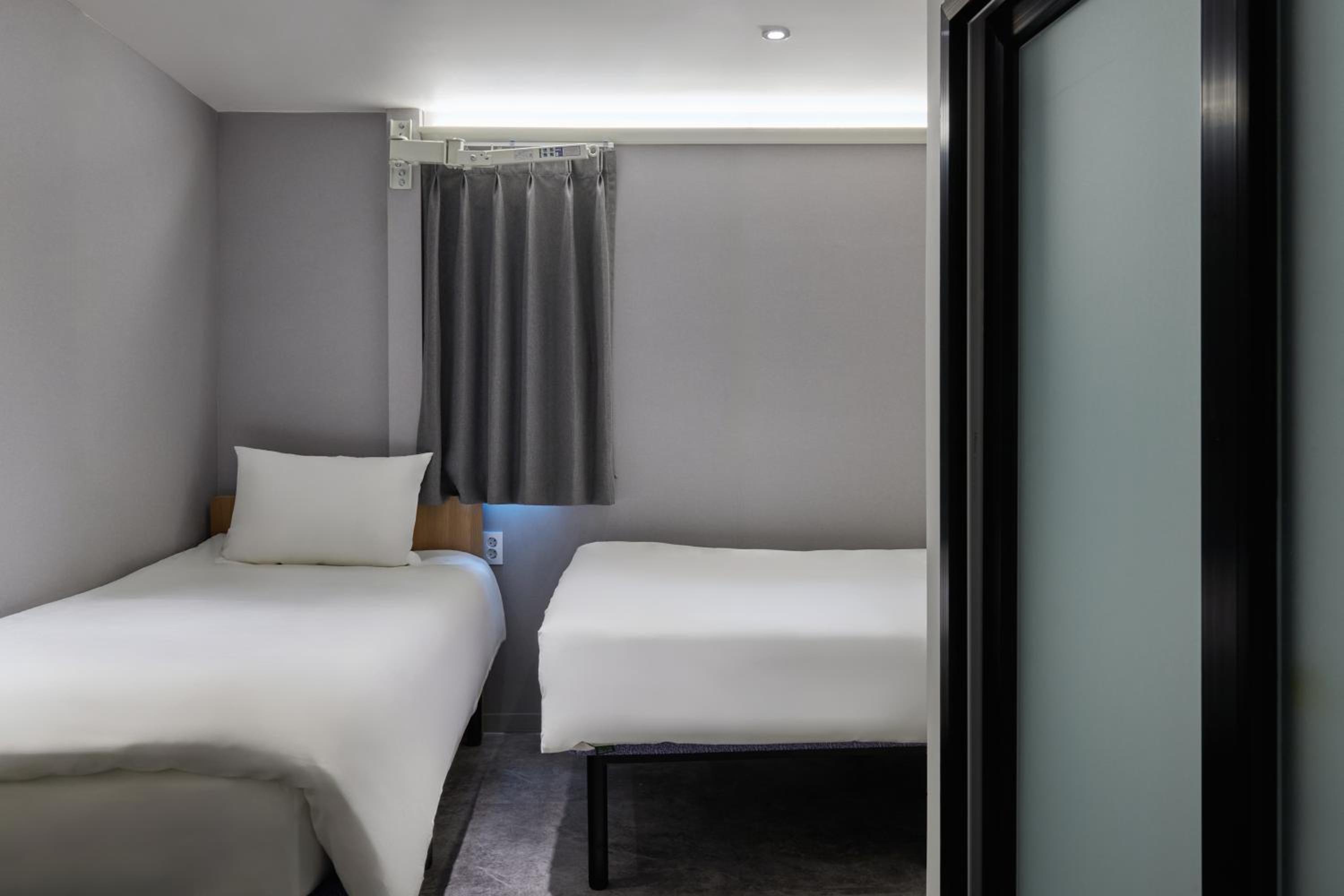 Half rest hostel Jongno Insa