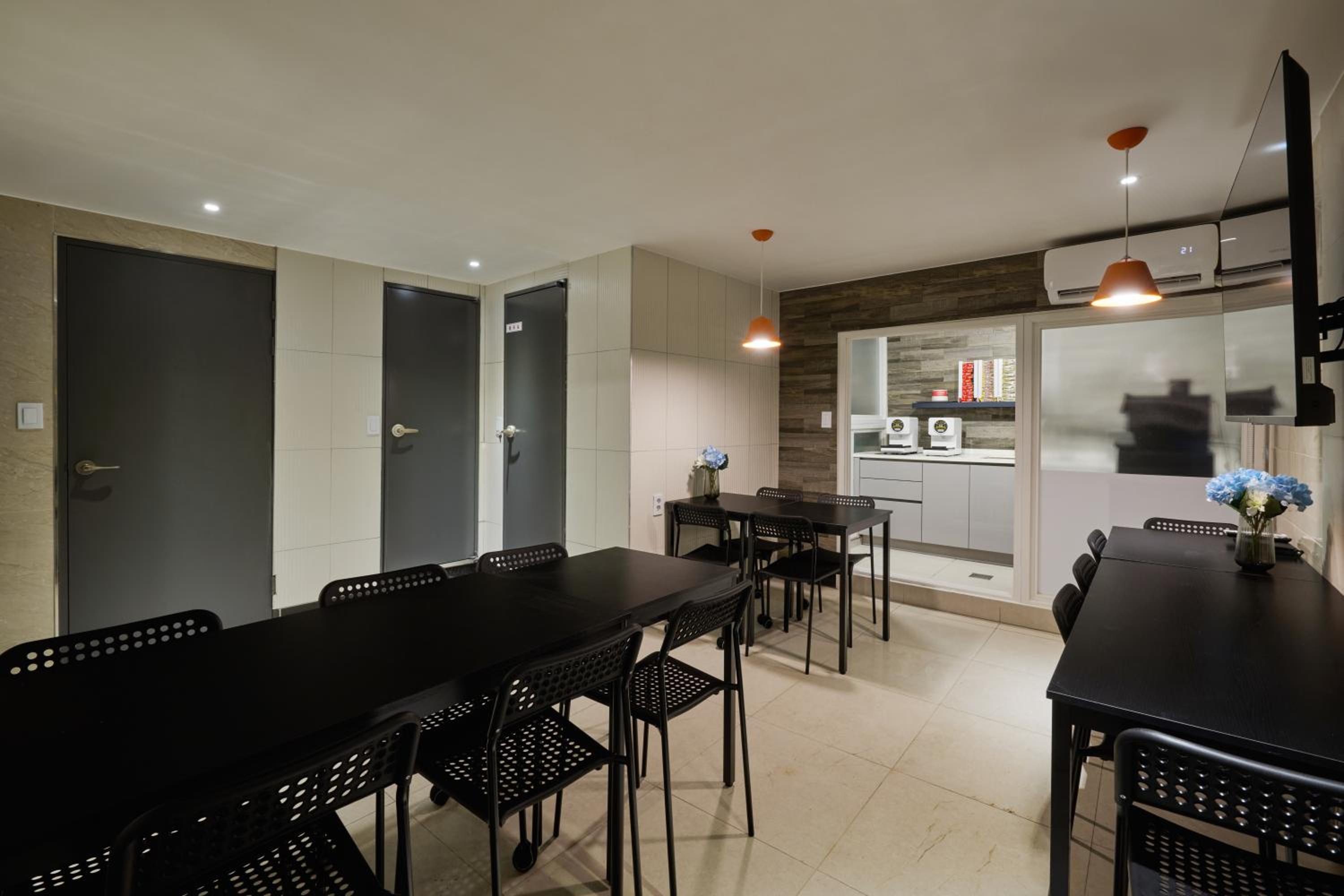 Half rest hostel Jongno Insa