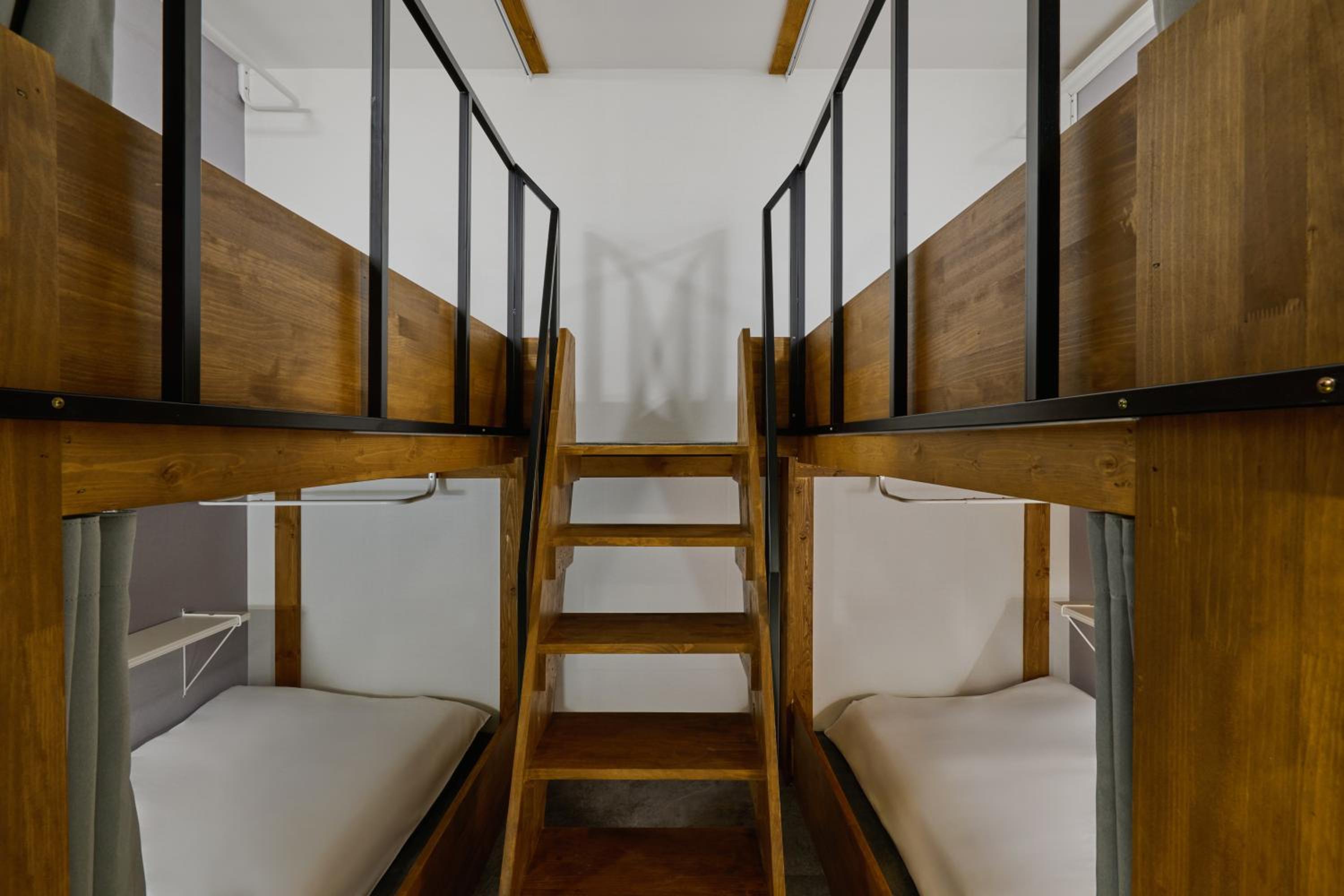 Half rest hostel Jongno Insa