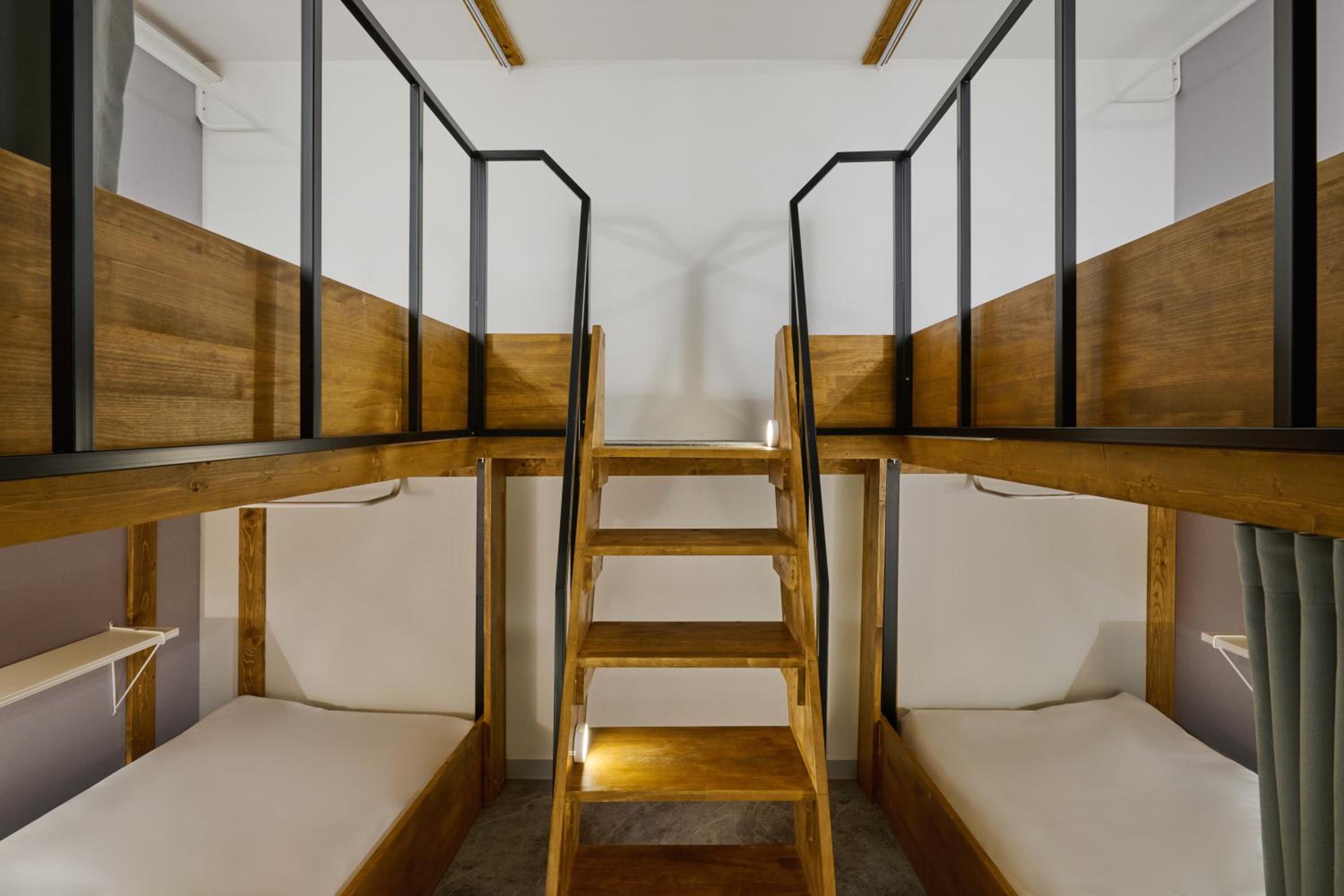 Half rest hostel Jongno Insa