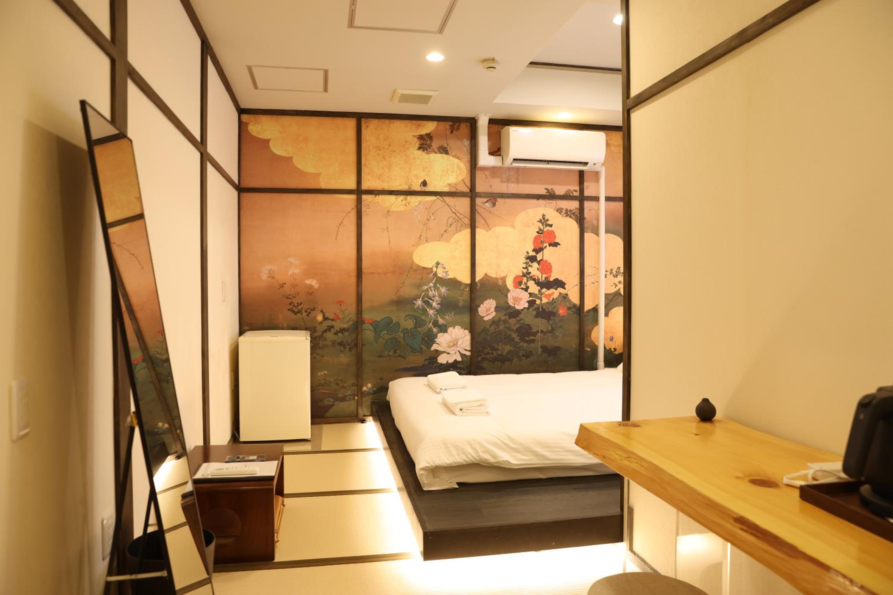 OYASUMI Art & HOTEL Dotonbori 道顿堀