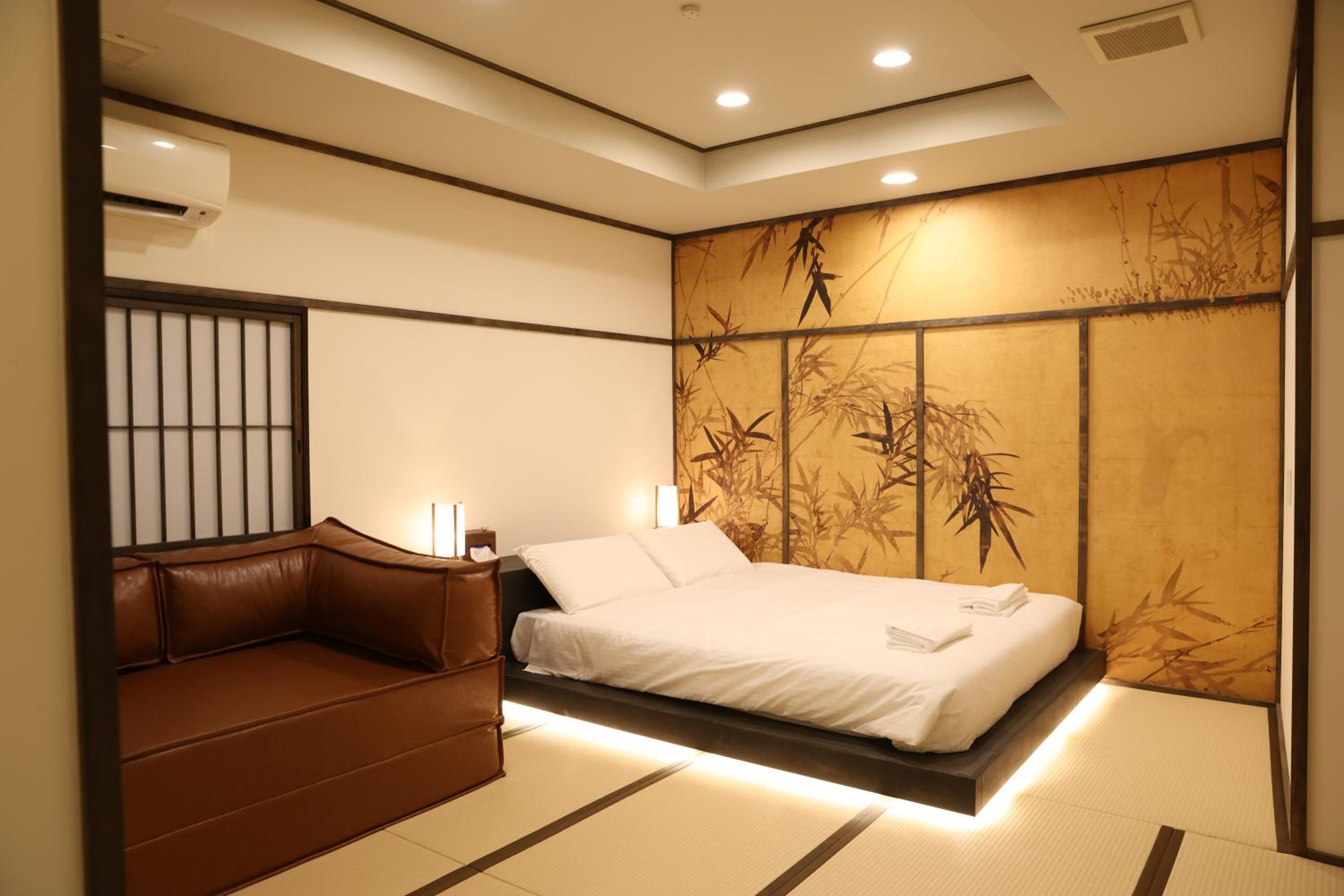 OYASUMI Art & HOTEL Dotonbori 道顿堀