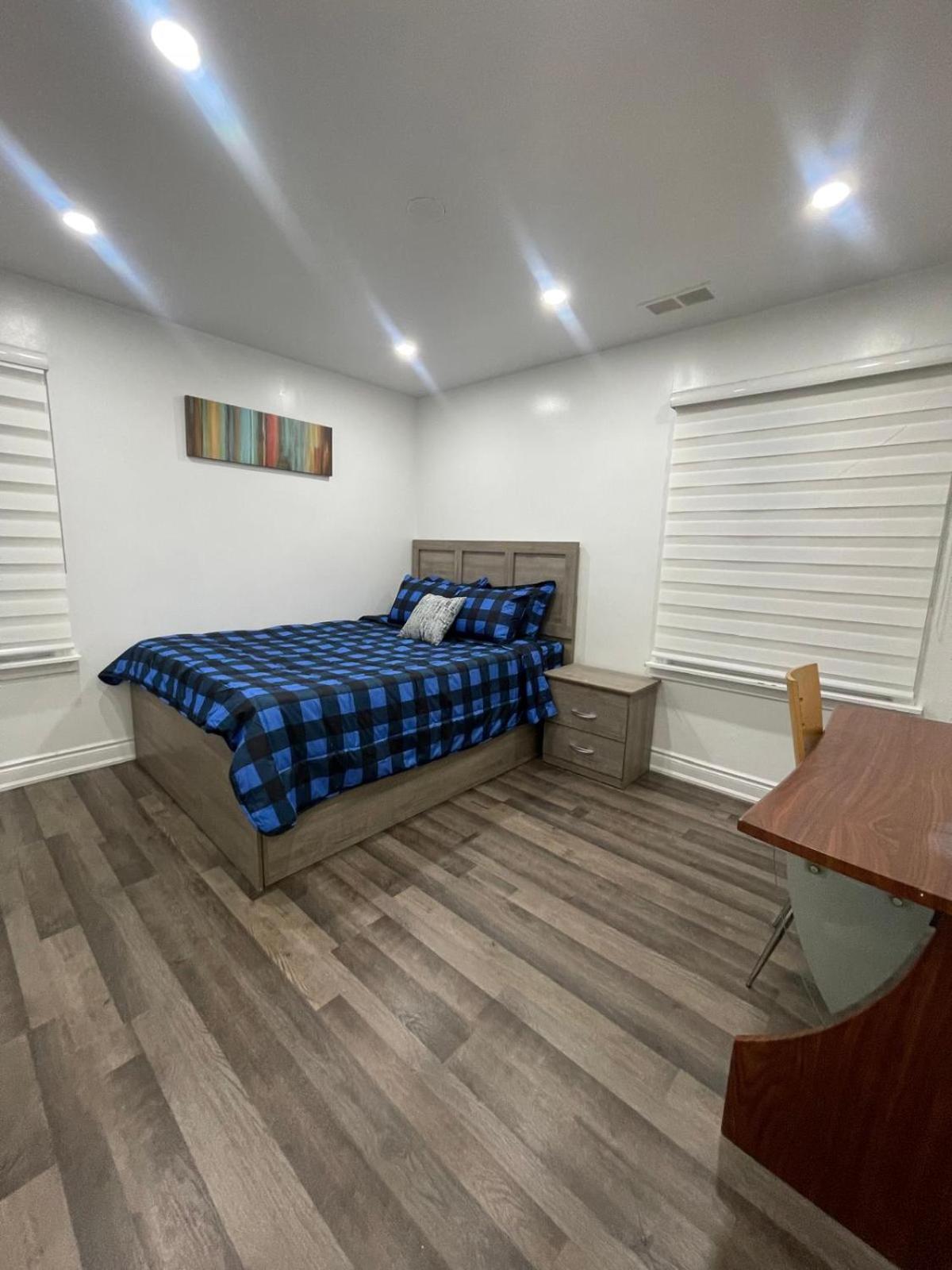 Three Bedroom Spacious Bangalow with Free Parking, closer to commercial area and highways
