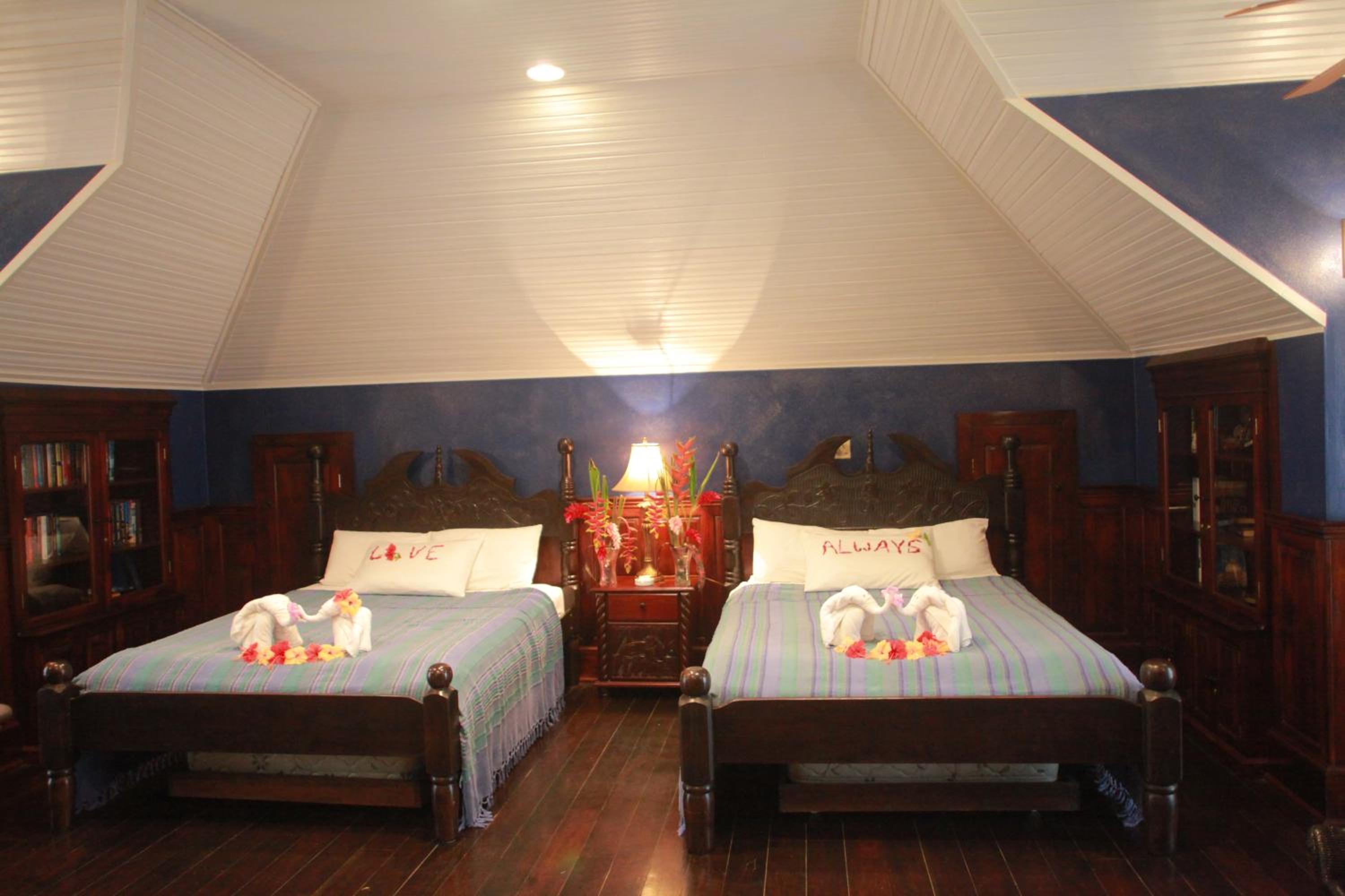 Belize Vacations - Mahogany Hall Luxury Boutique Resort - Property Image 28