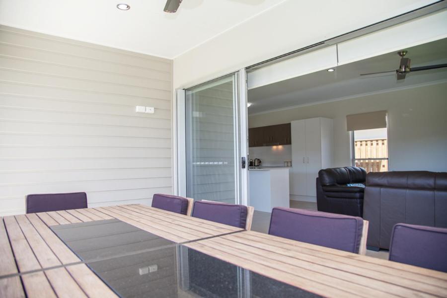Petrie Beach Holiday Home