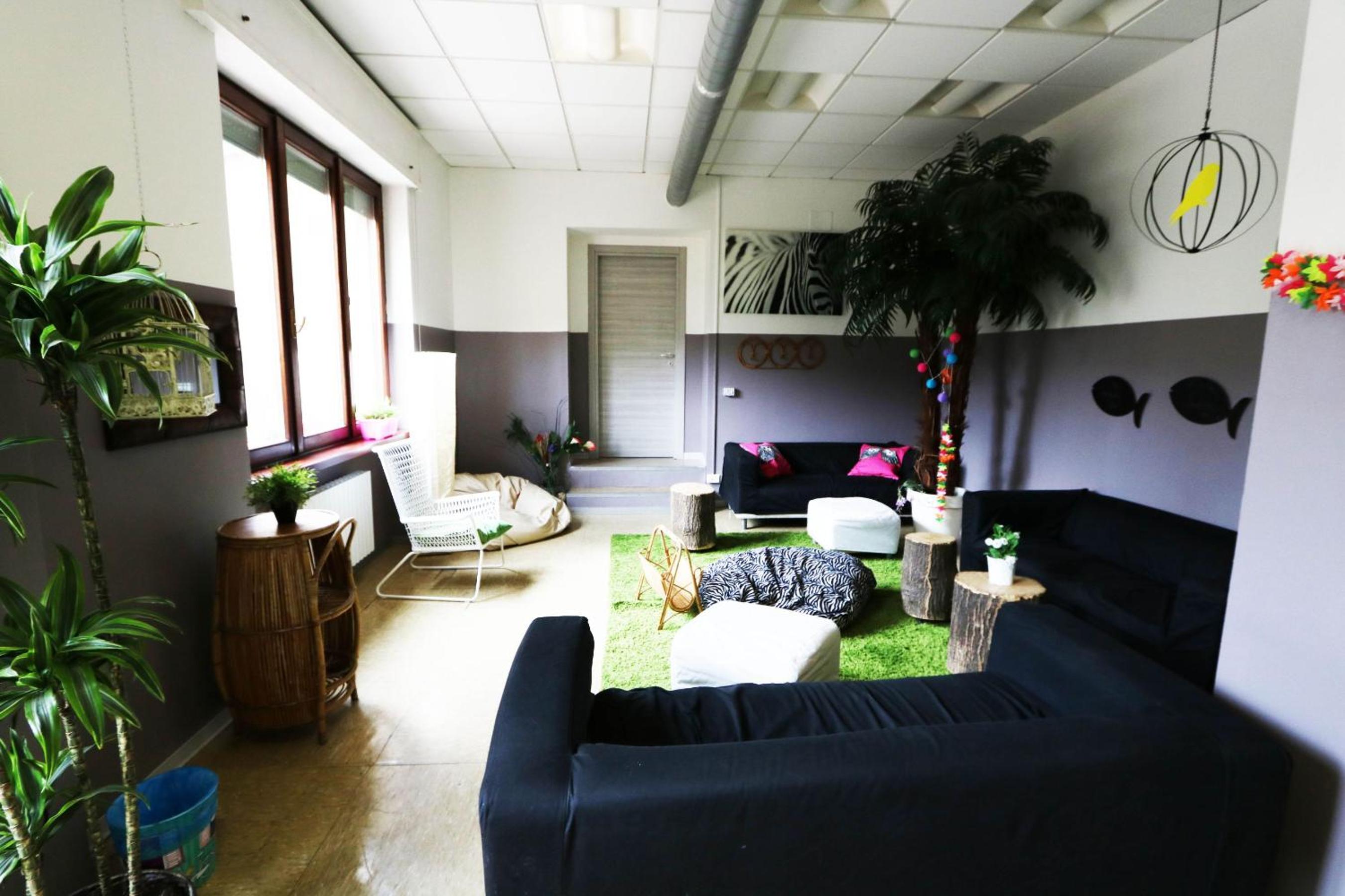 lounge