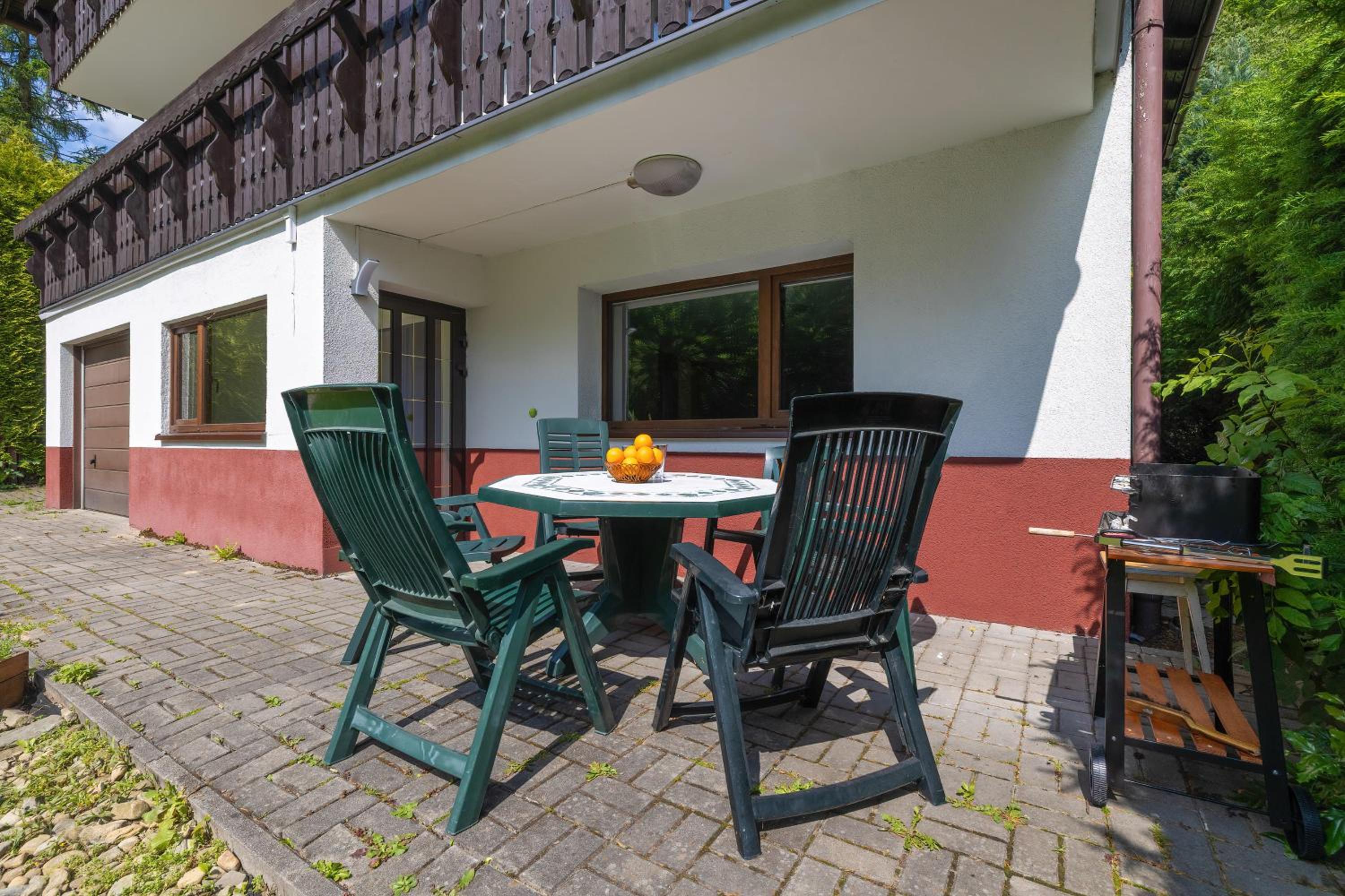 Bystra Unique House in the Mountains with Terrace, Garden & Parking by Noclegi Renters, photo 7