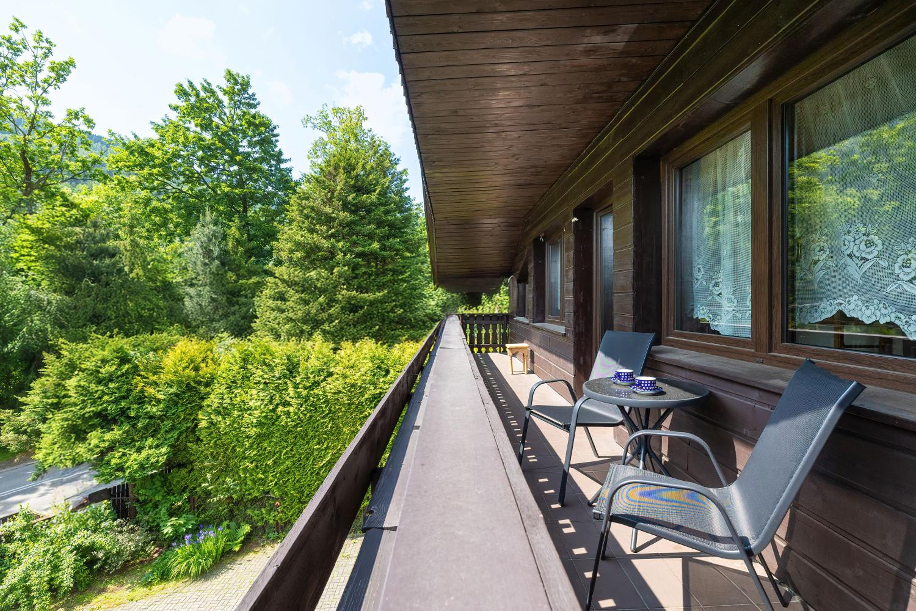 Bystra Unique House in the Mountains with Terrace, Garden & Parking by Noclegi Renters, photo 5