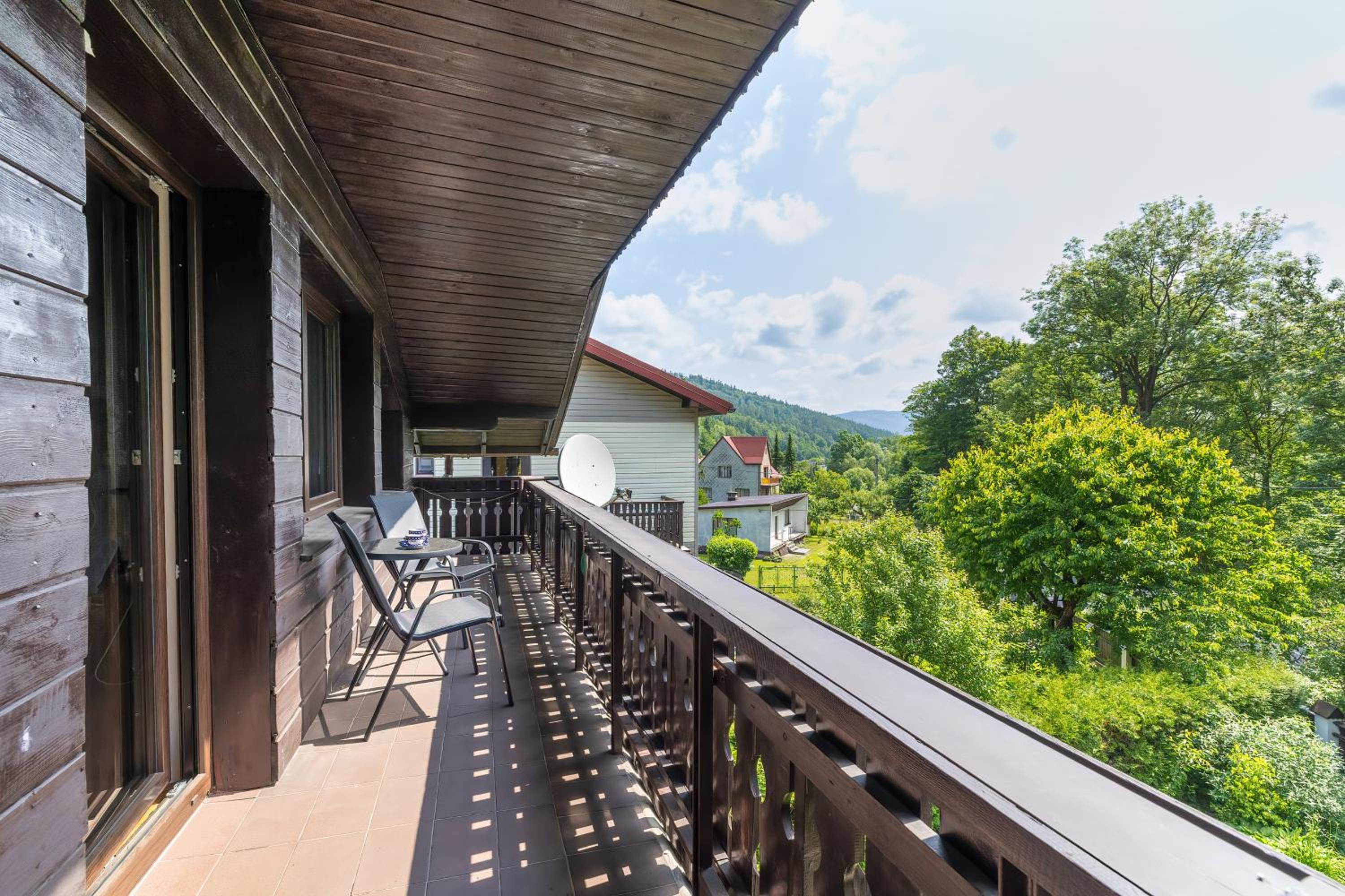 Bystra Unique House in the Mountains with Terrace, Garden & Parking by Noclegi Renters, photo 15
