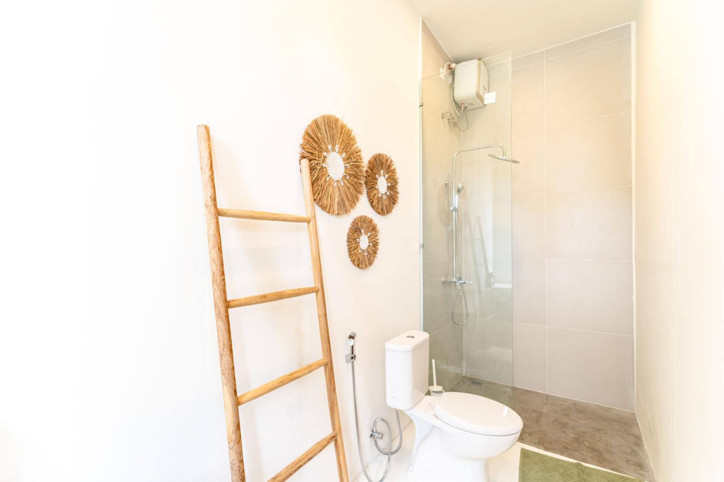 Sunny 2BR Villa with Private Pool in Canggu