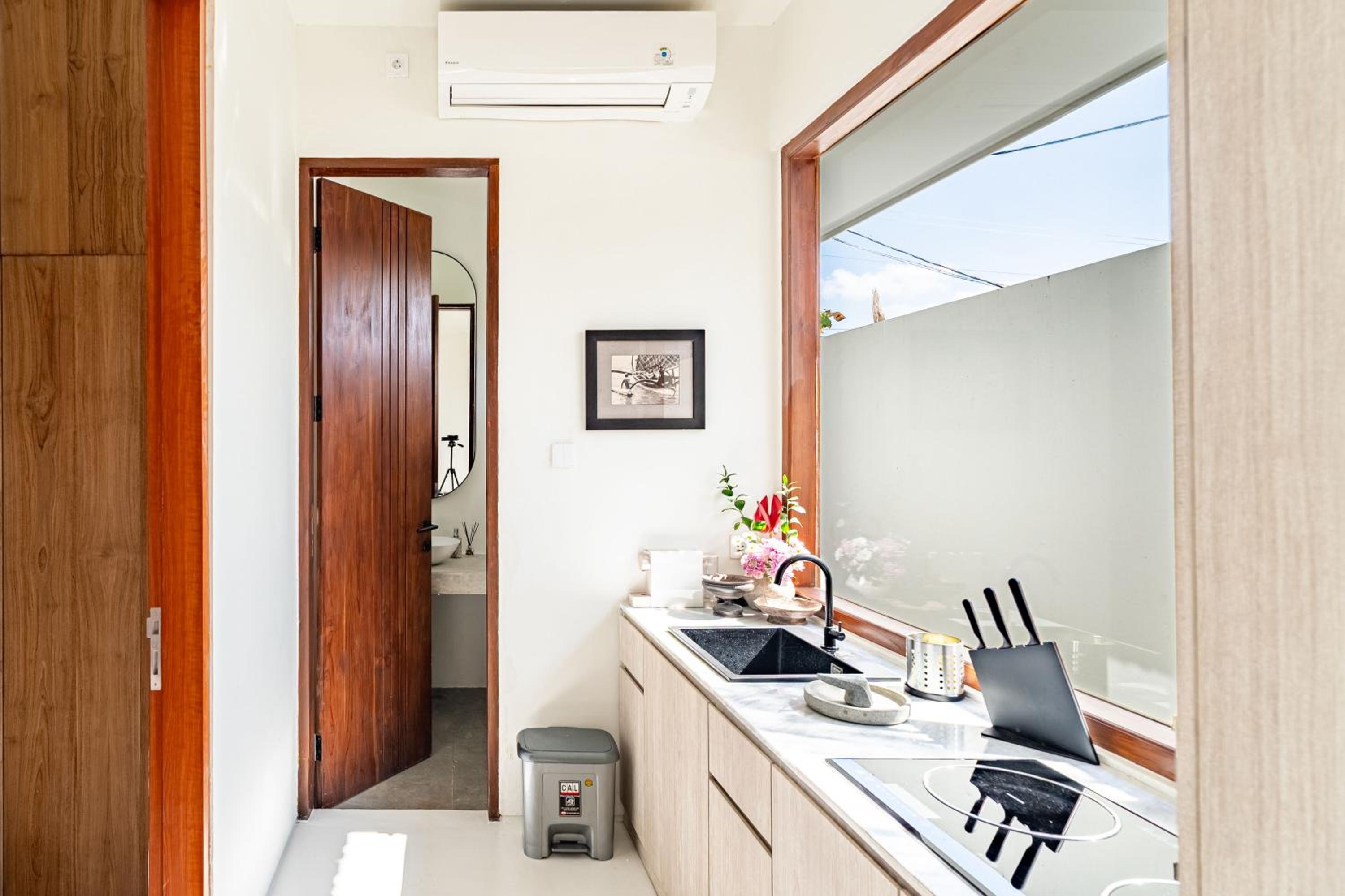 Sunny 2BR Villa with Private Pool in Canggu