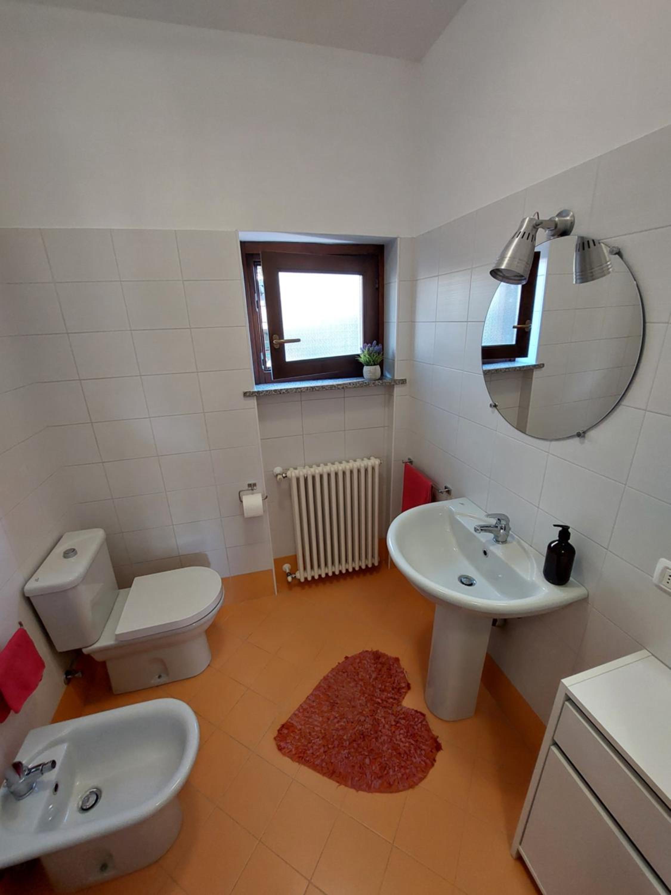 Arona - Lake Maggiore Entire Home - parking