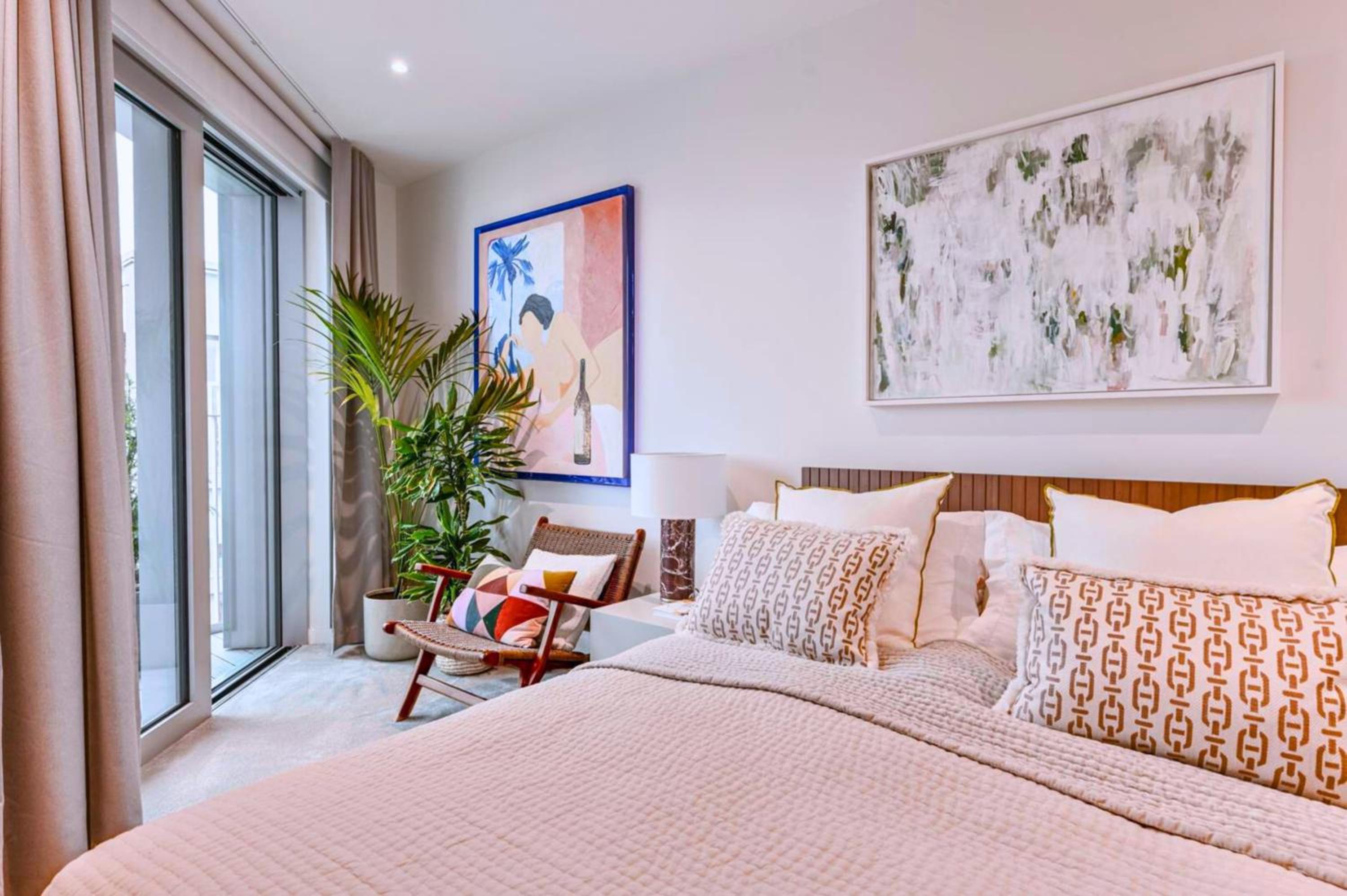 Luxury Penthouse 2Bed 2Bath 2Balcony London Eye & River Views with GYM & AC & Incredible Rooftop View