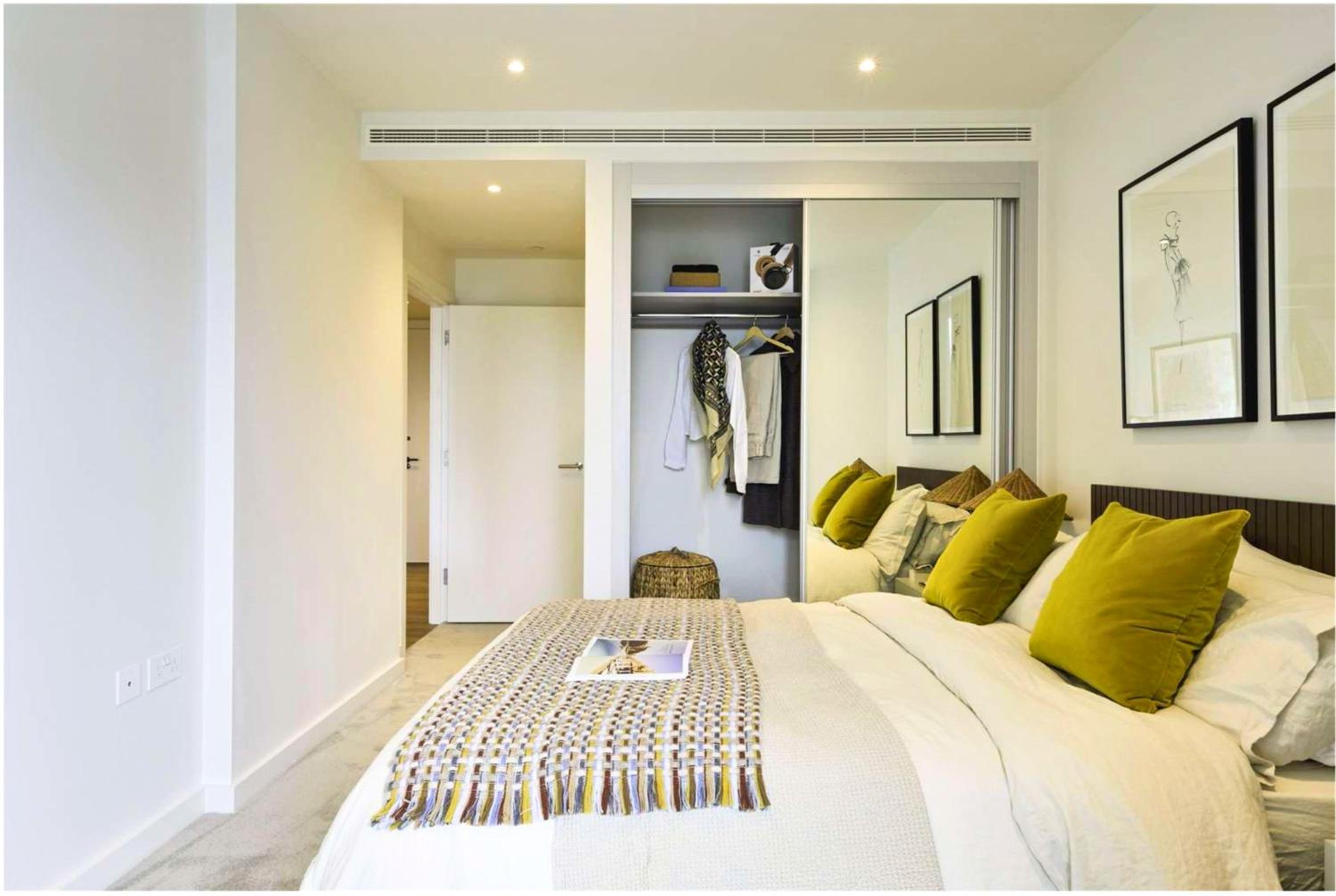 Luxury Penthouse 2Bed 2Bath 2Balcony London Eye & River Views with GYM & AC & Incredible Rooftop View