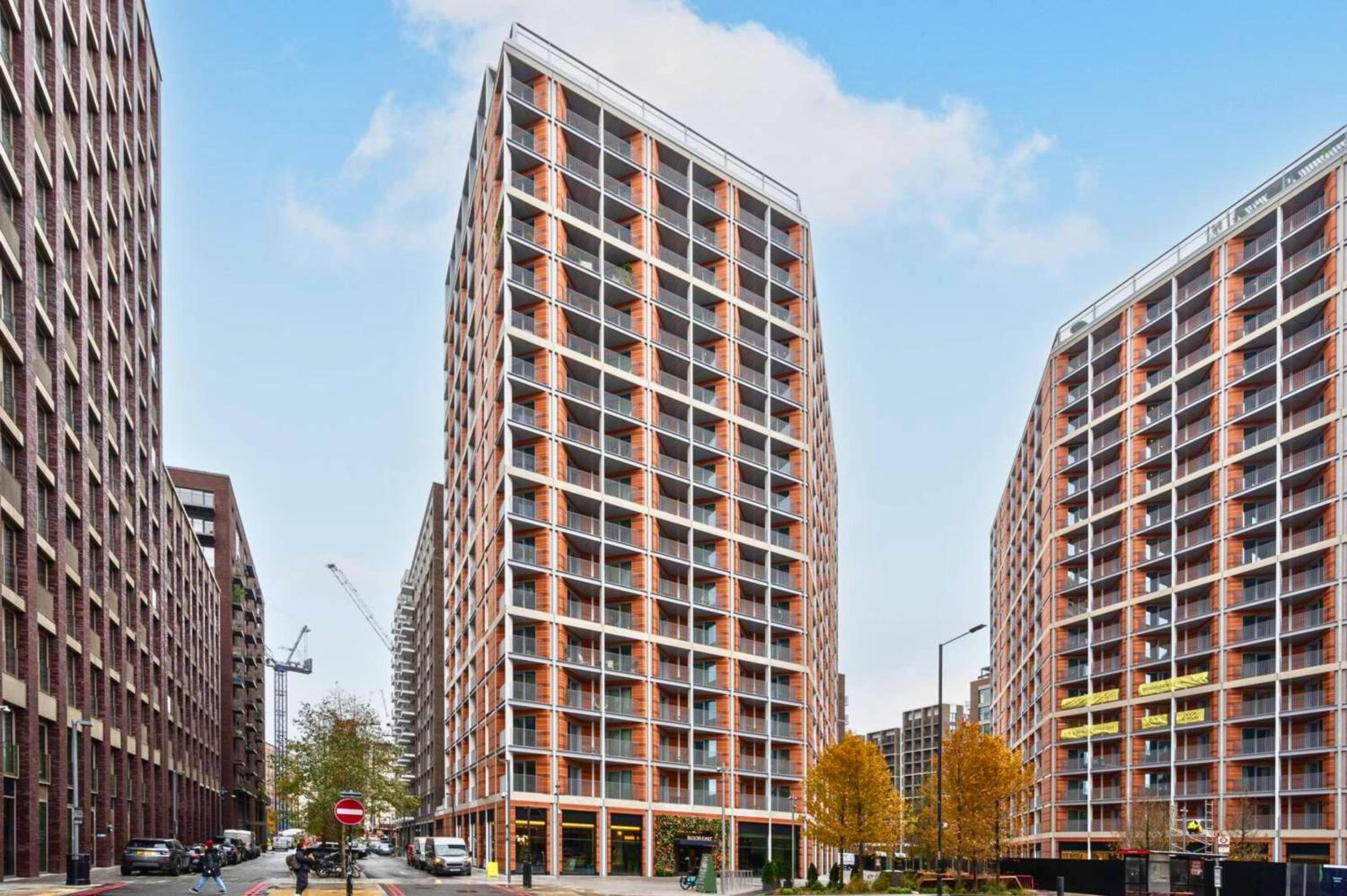 Luxury Penthouse 2Bed 2Bath 2Balcony London Eye & River Views with GYM & AC & Incredible Rooftop View
