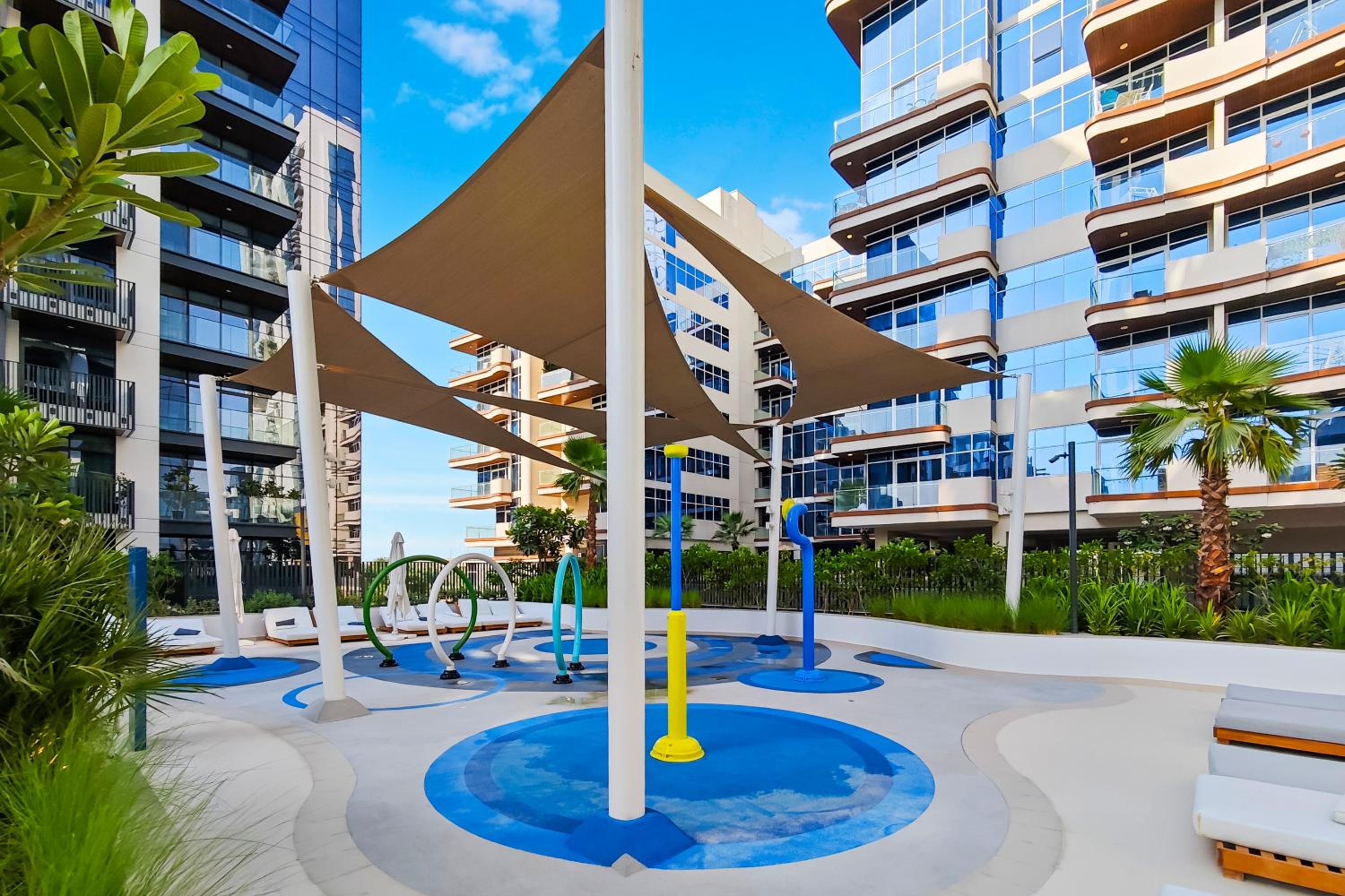 FAM Living Signature 1BR Space in Kensington Waters