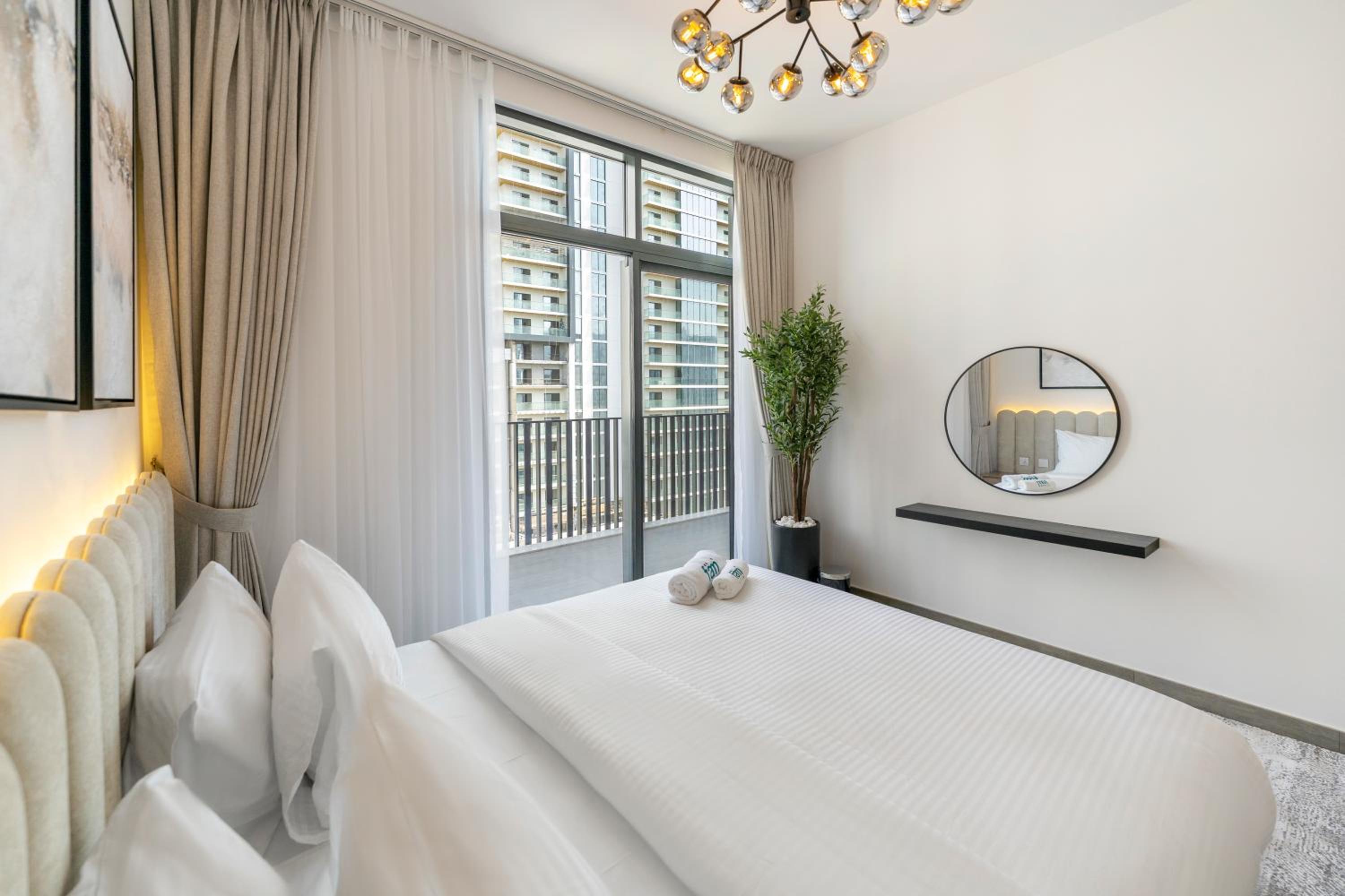 FAM Living Signature 1BR Space in Kensington Waters