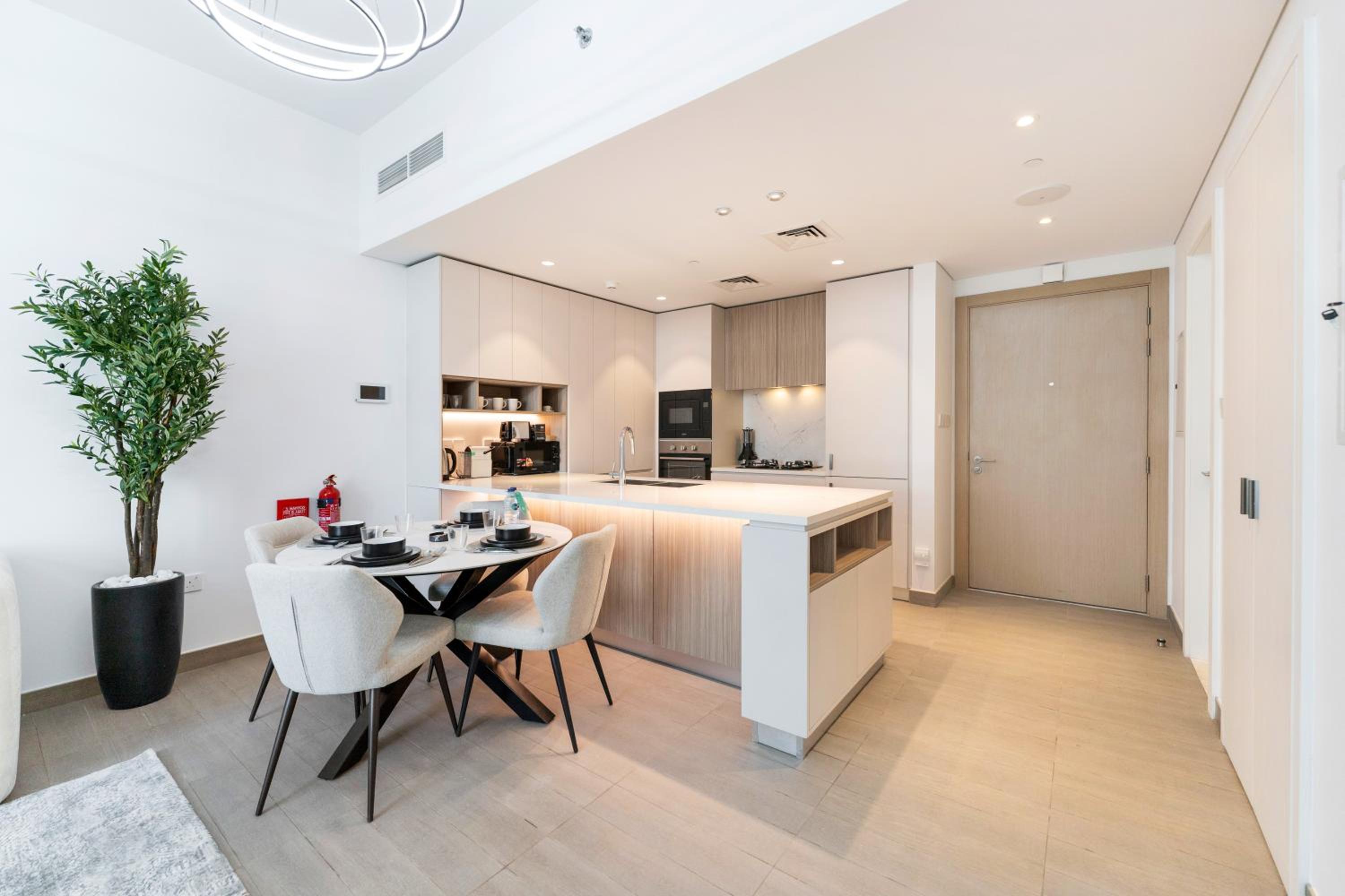 FAM Living Signature 1BR Space in Kensington Waters