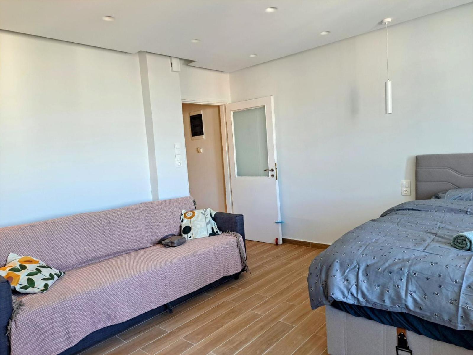 Athens Pearl