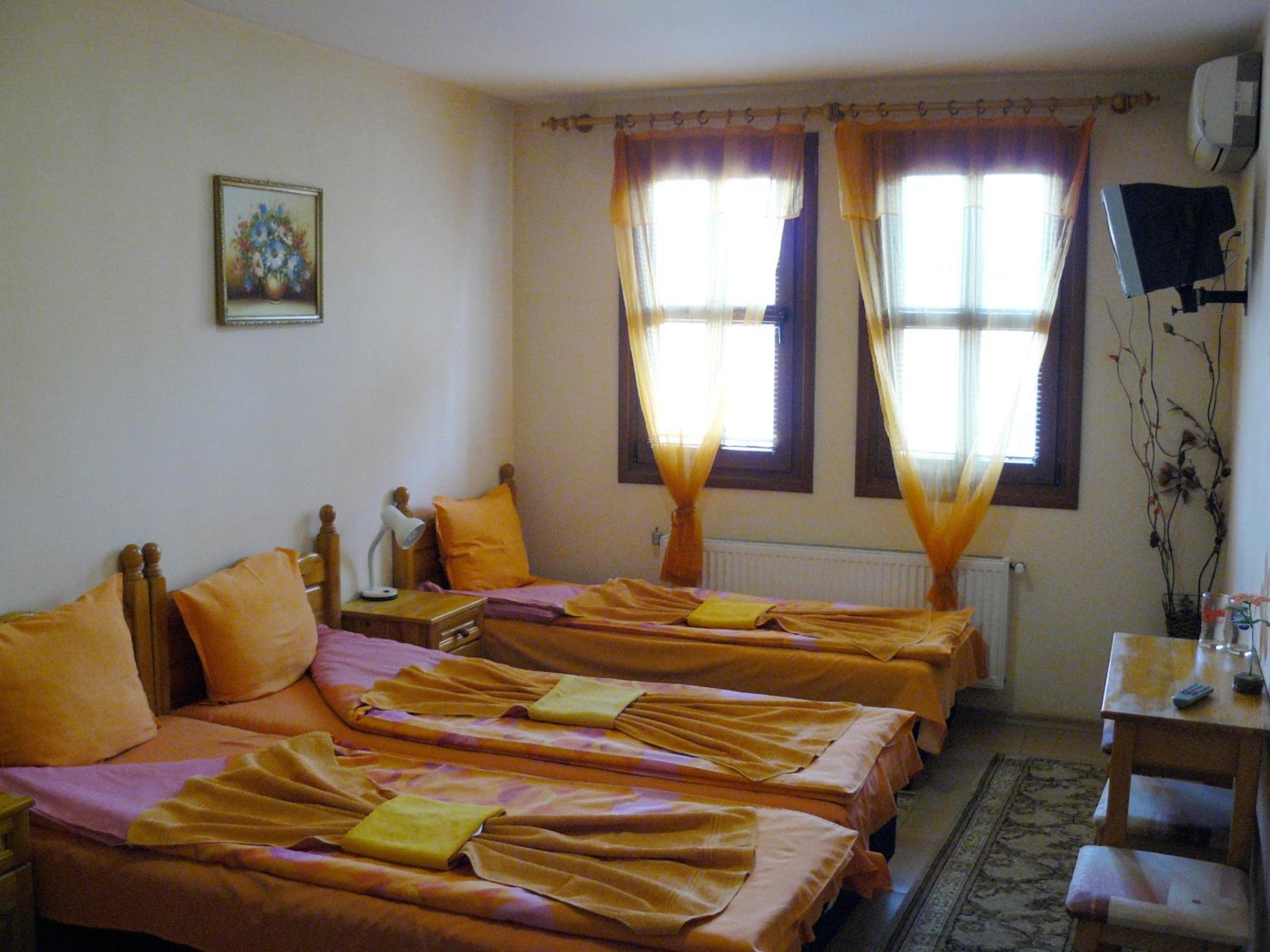 Family Hotel Varusha