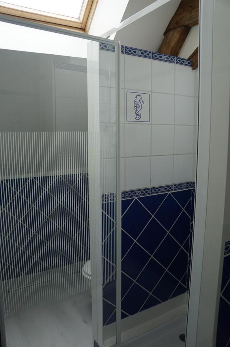 Photo 33