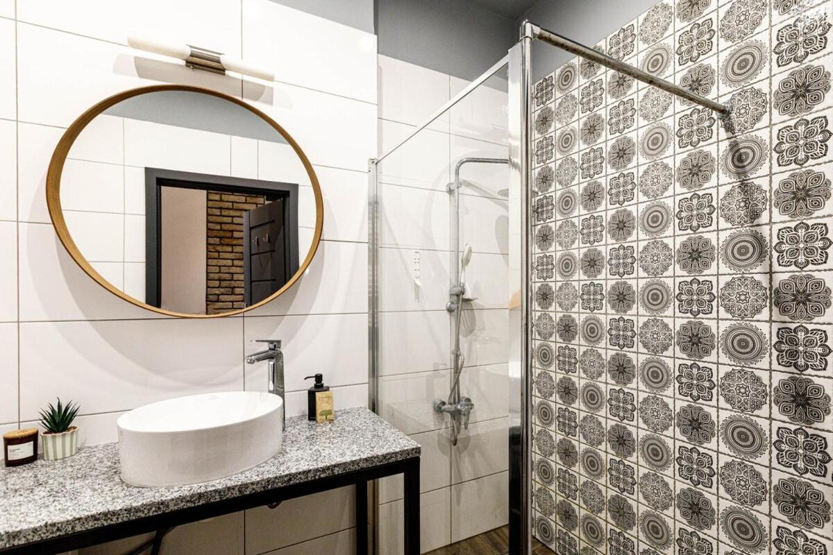 Golden Apartments Wroclaw- Cozy Studio - City Center&K27
