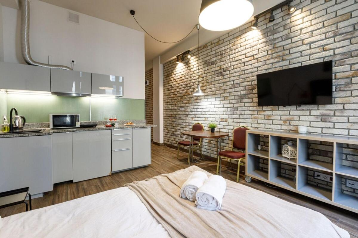 Golden Apartments Wroclaw- Cozy Studio - City Center&K27